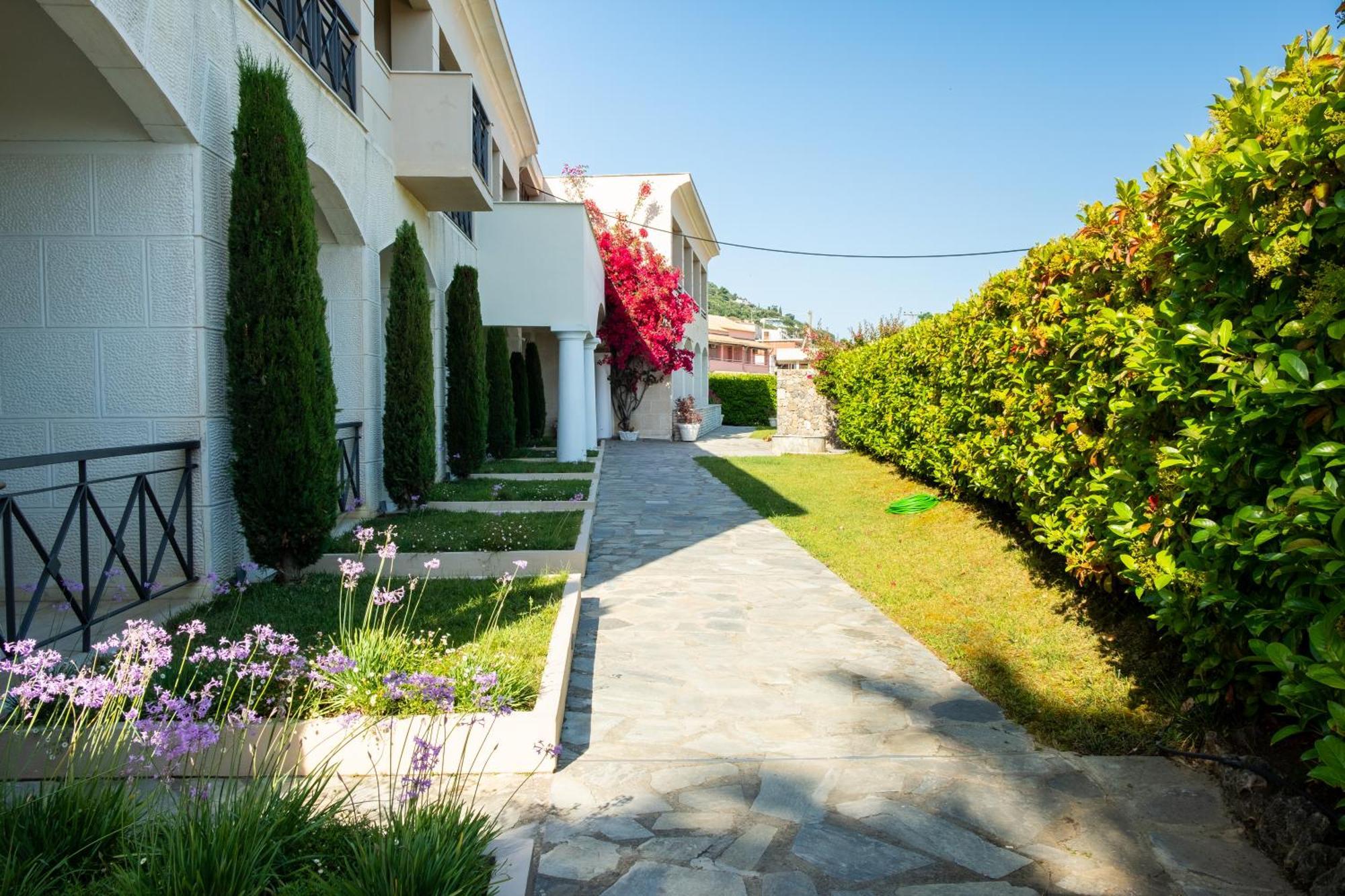 Apartment Holidays Ipsos
