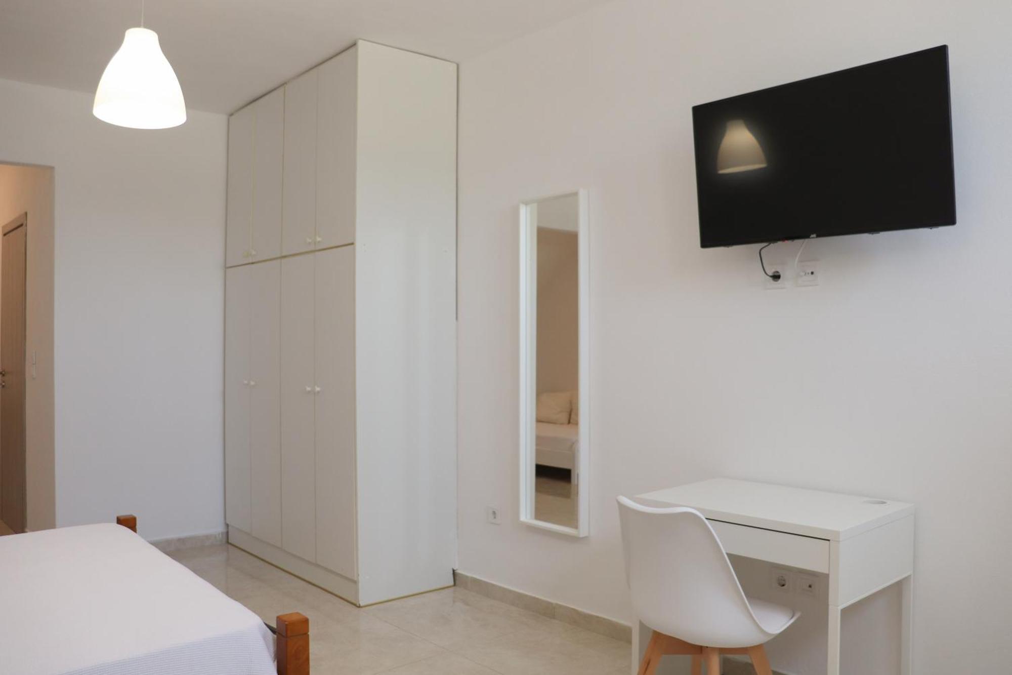 Ateni House *