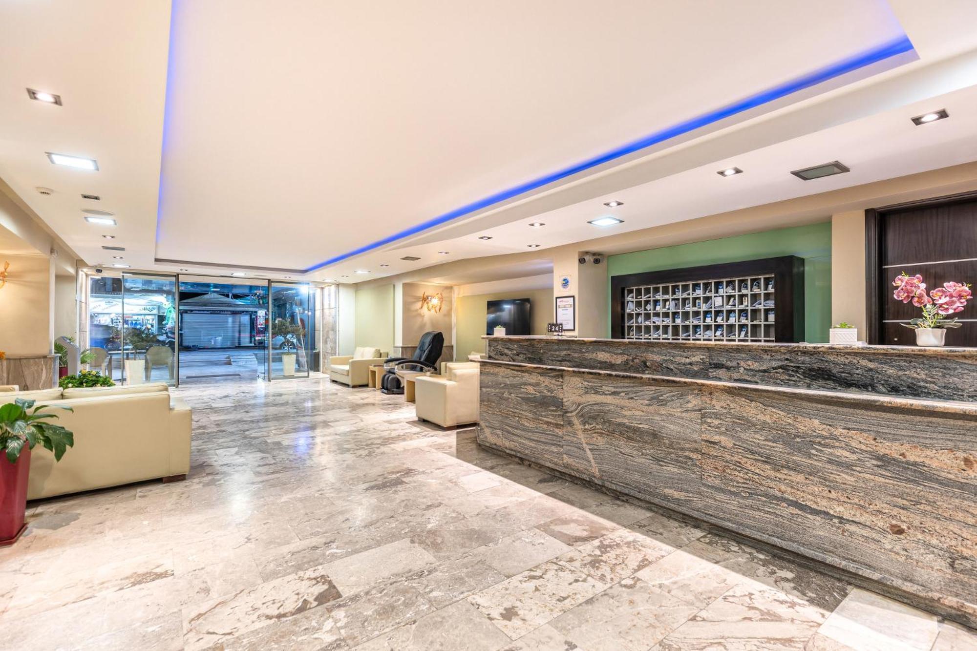 Hotel Esperia 3*