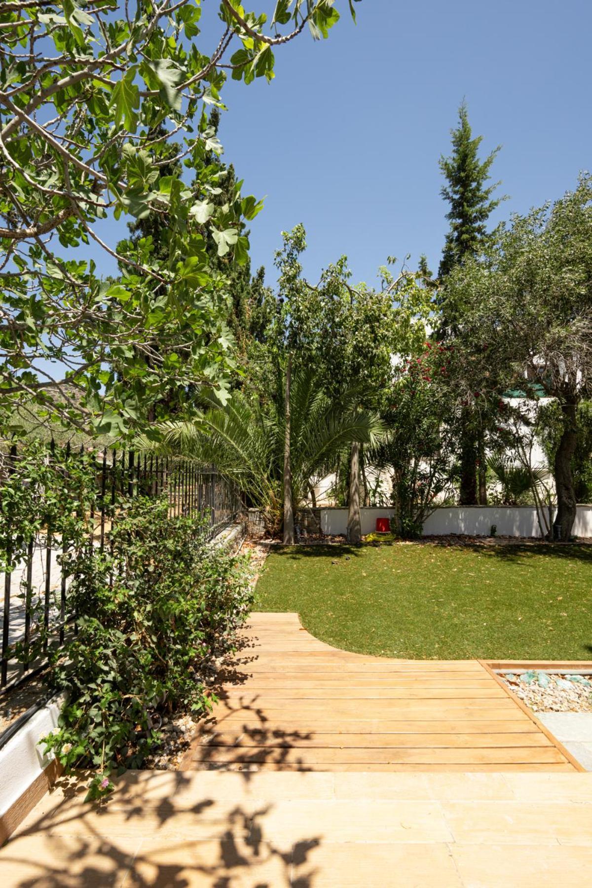Guest house Alkis By Aegiankazarte