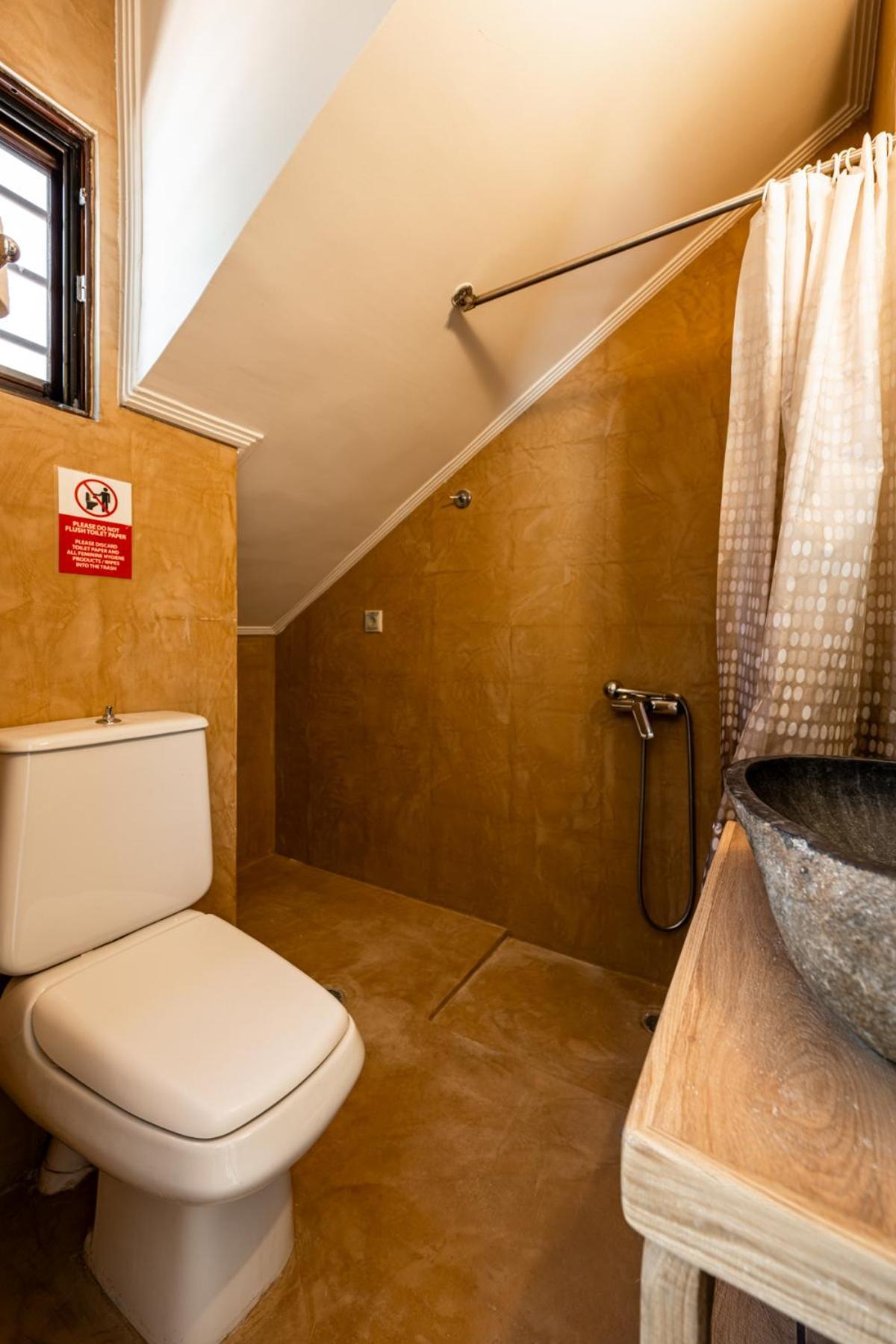 Alkis By Aegiankazarte Guest house *