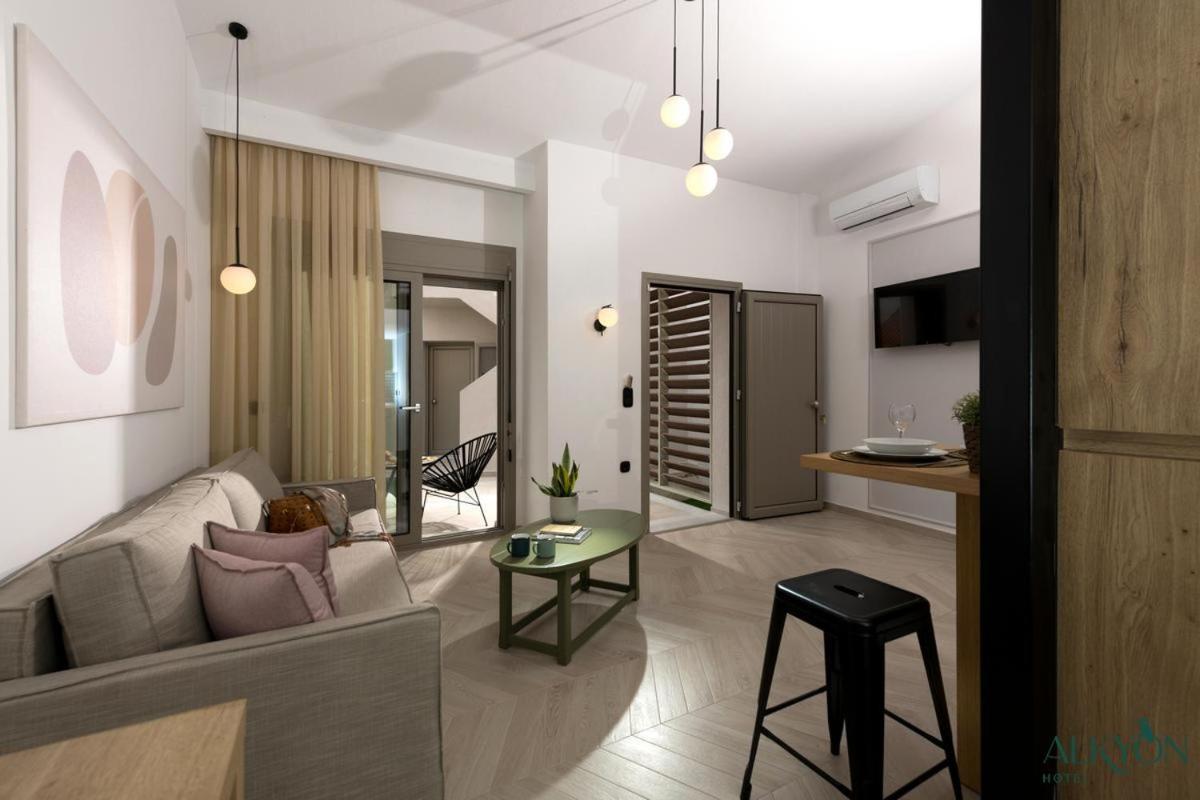 Alkyon Apartment