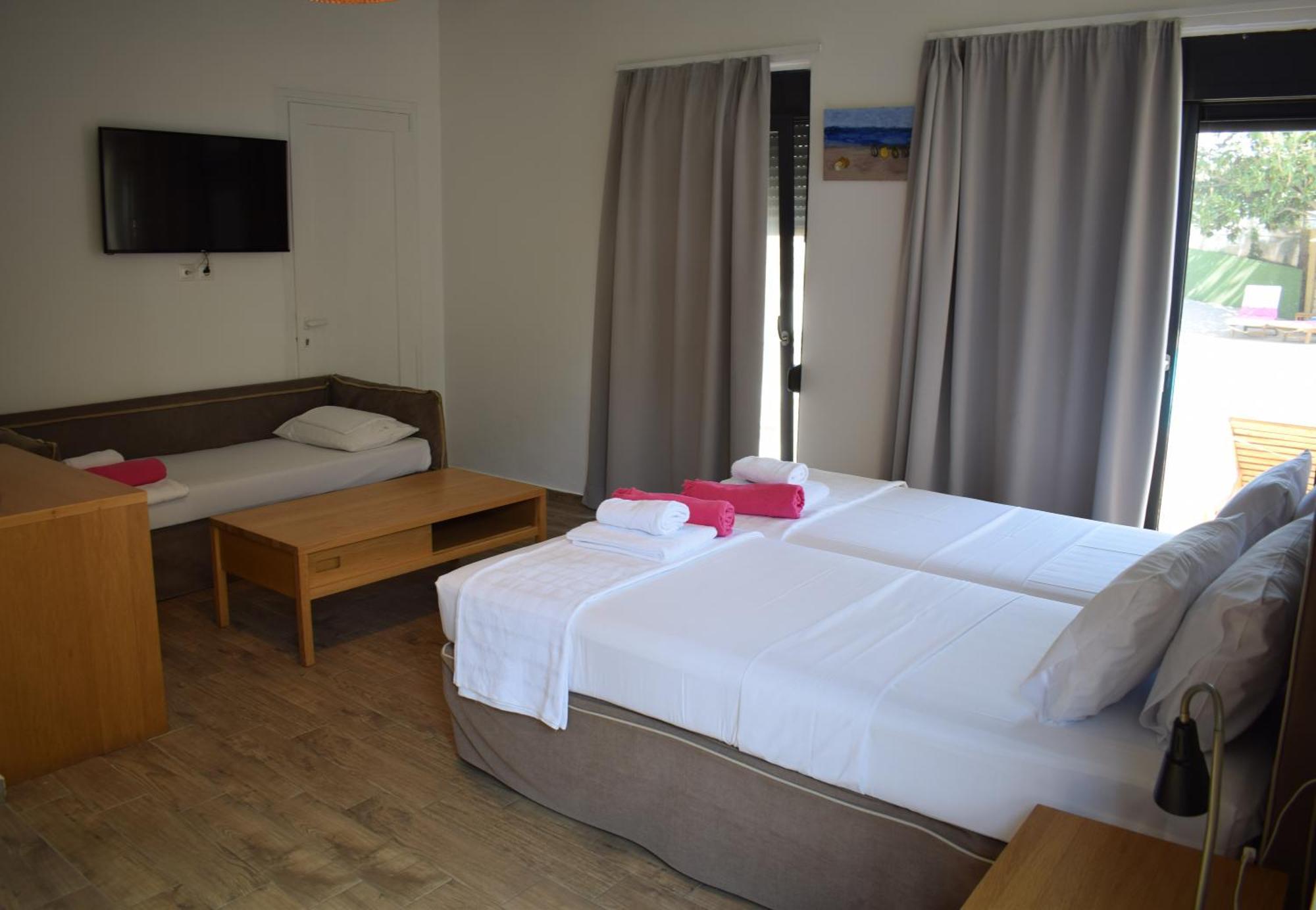 Hotel Almyra Village 3*