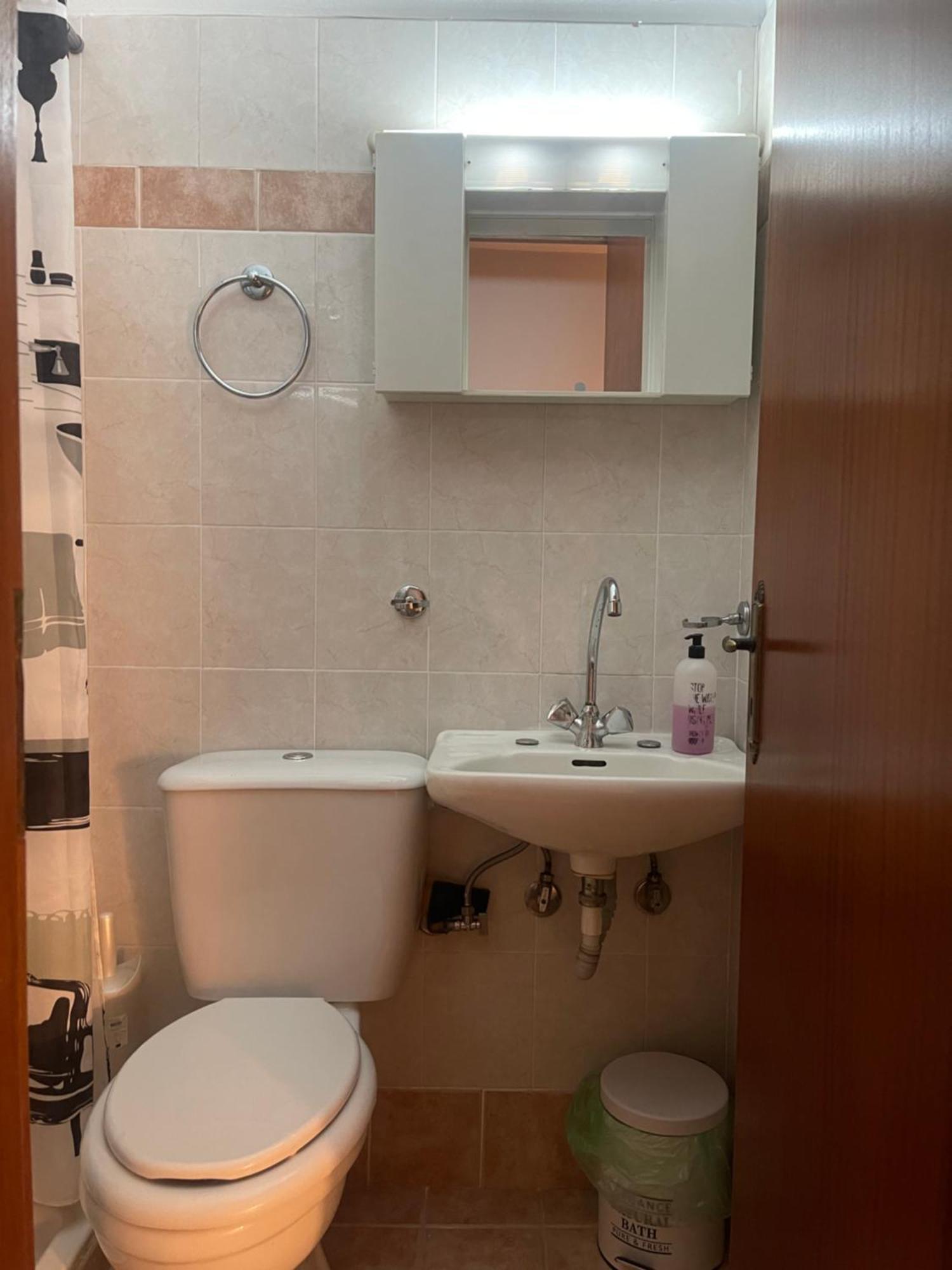 Pislis Guest house *