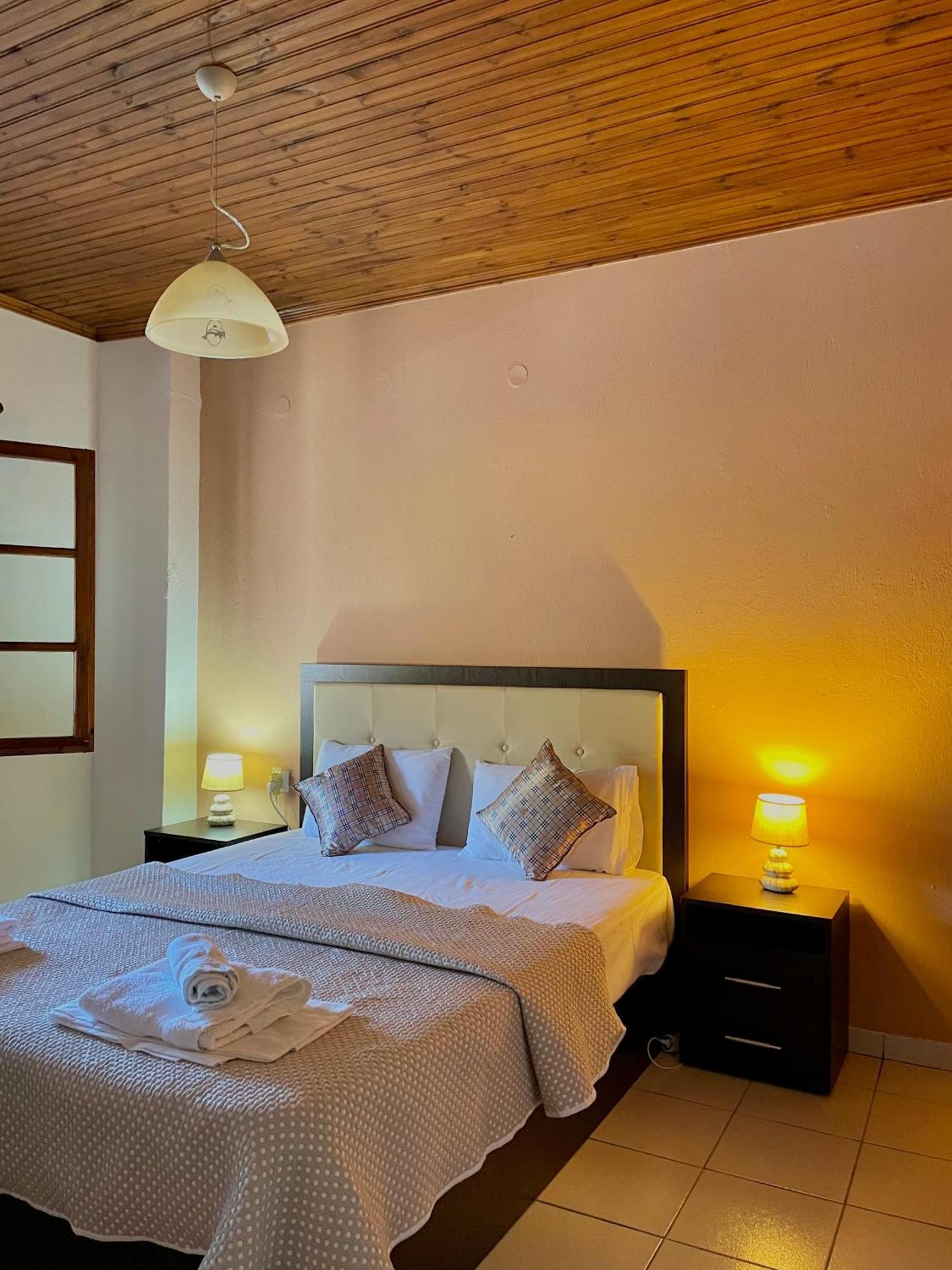 Anna Dani Apartment Vourvourou