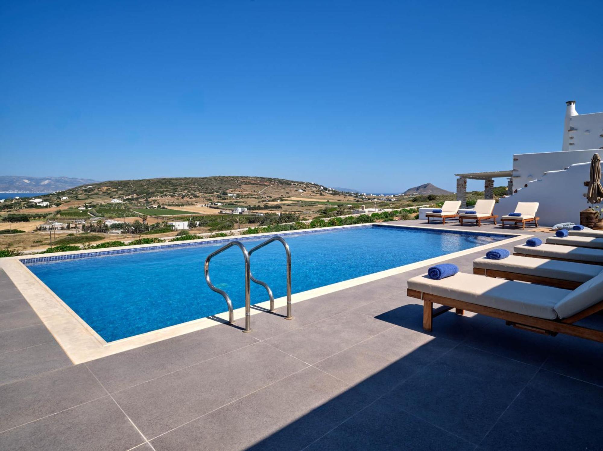 Villa Luxurious Pactia Amazing Pool