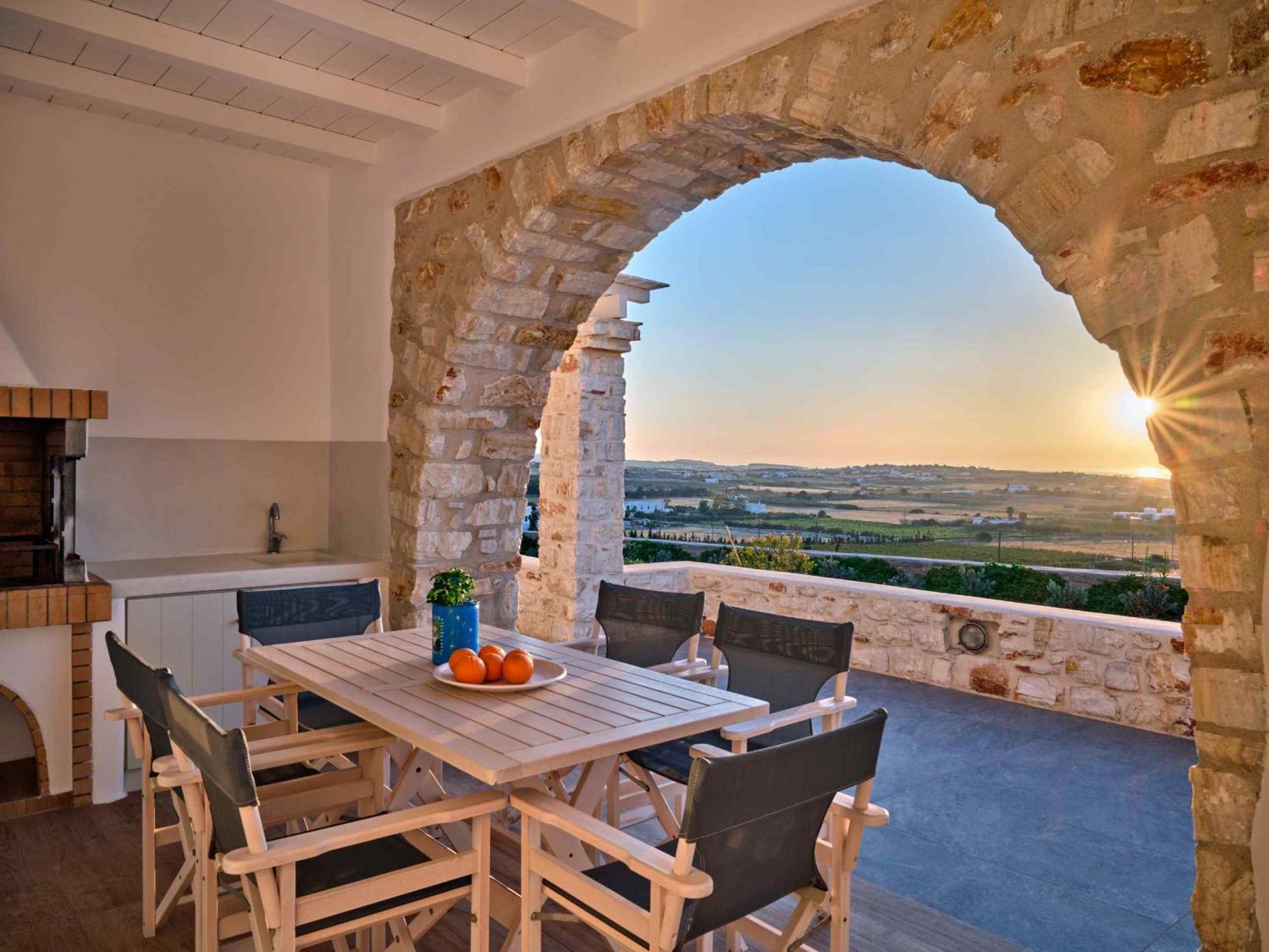 Villa Luxurious Pactia Amazing Pool Isterni (Paros)