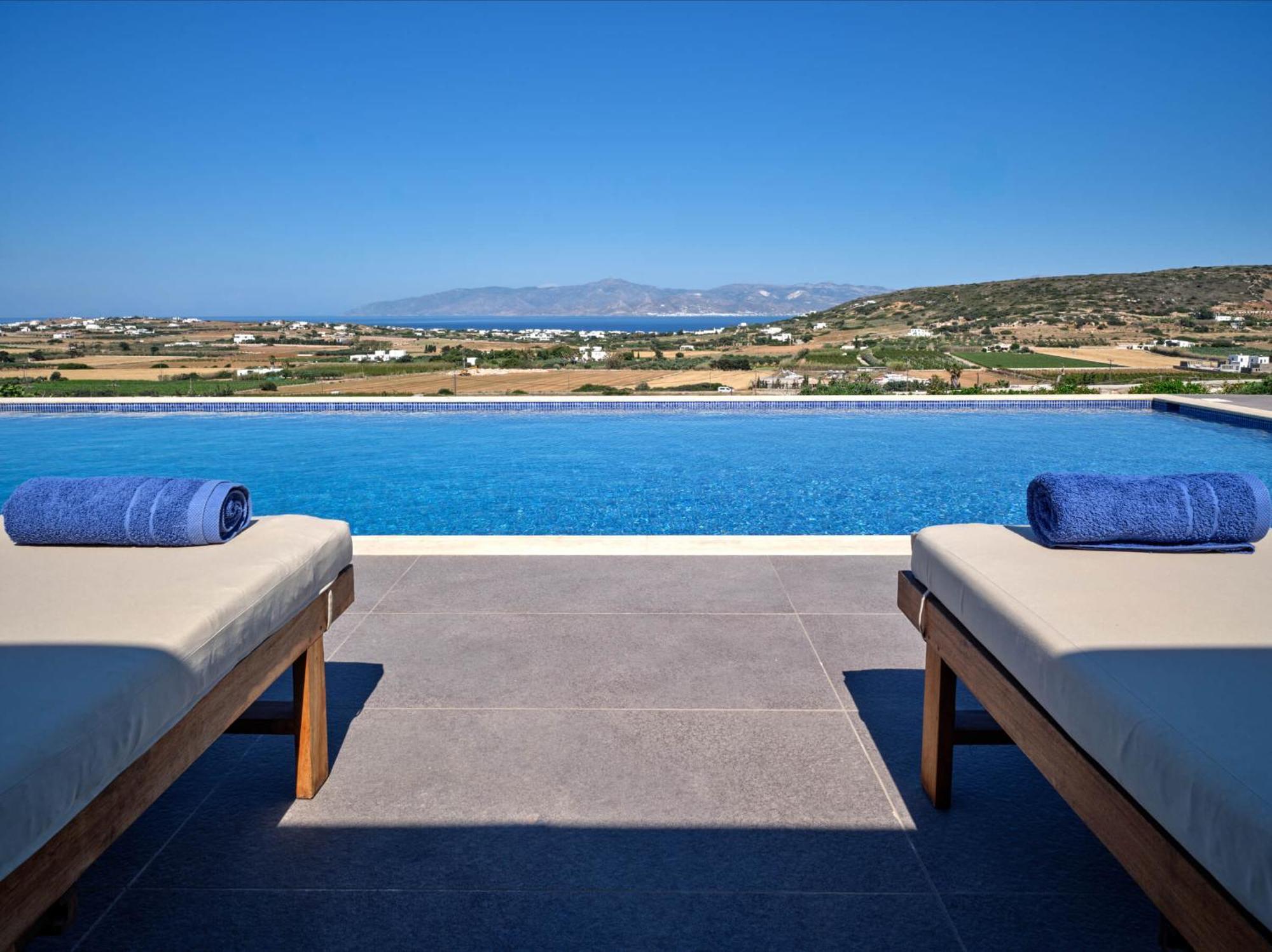 Villa Luxurious Pactia Amazing Pool Isterni (Paros)