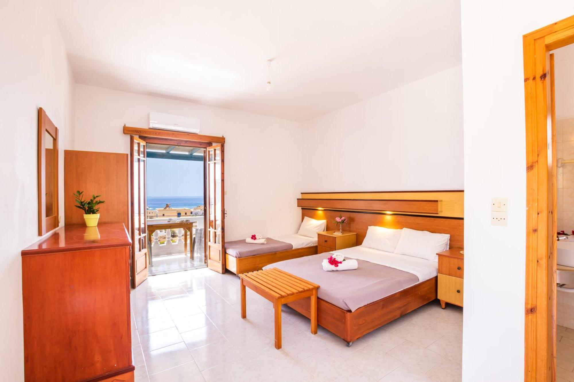 Sun Week Bay * Lefkos (Karpathos)