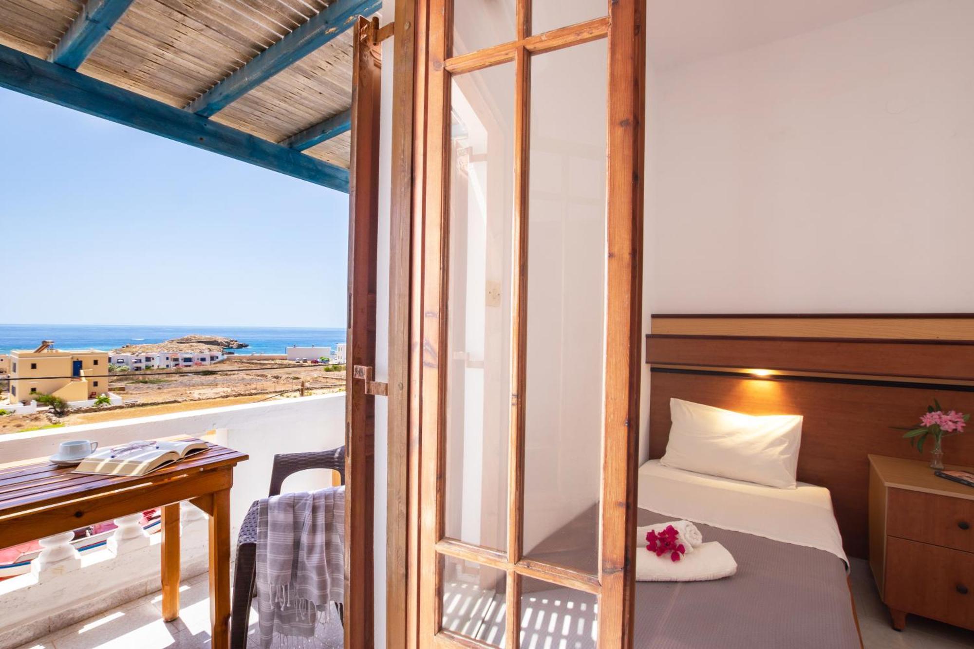 Sun Week Bay Lefkos (Karpathos)