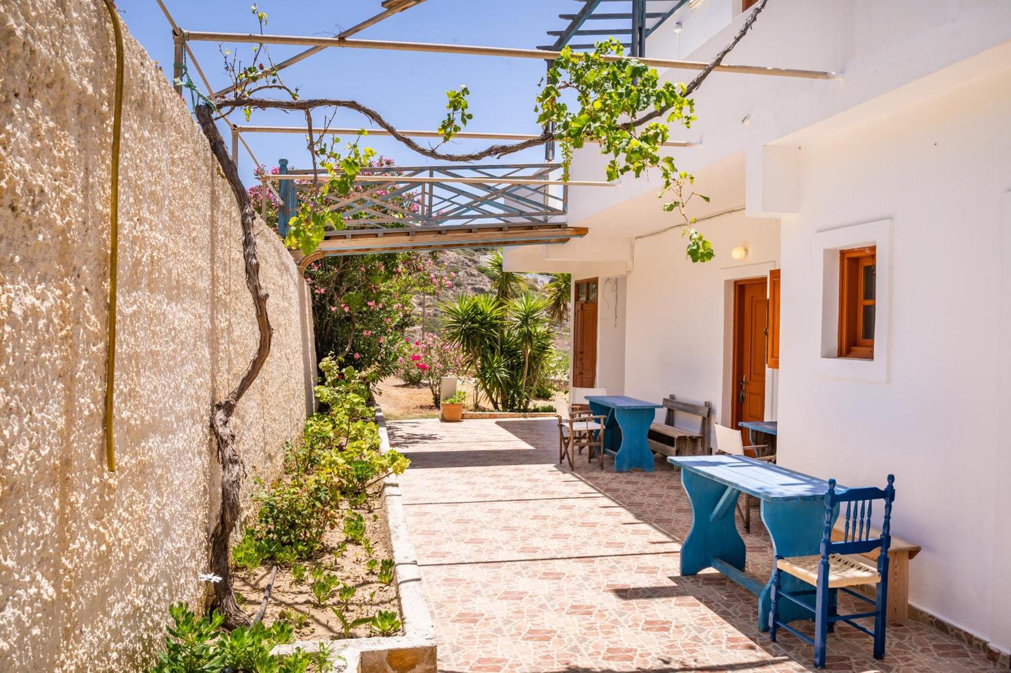 Sun Week Bay Lefkos (Karpathos)