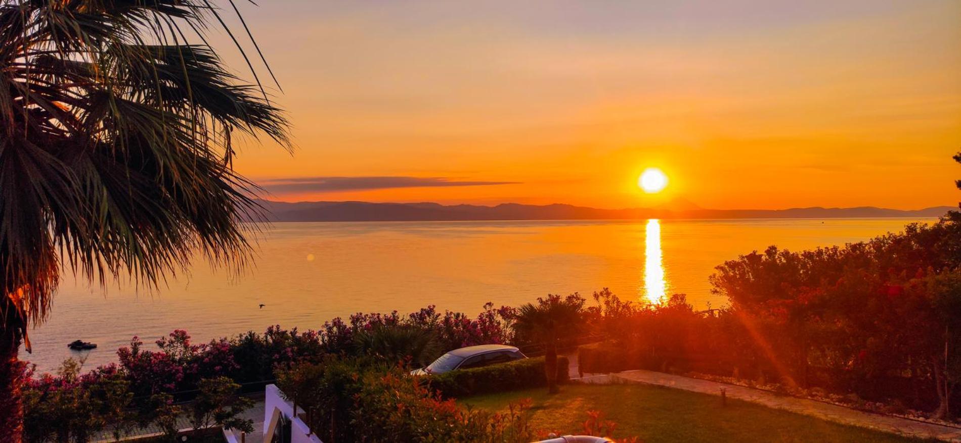 Agnanti Seafront With Pool * Paliouri