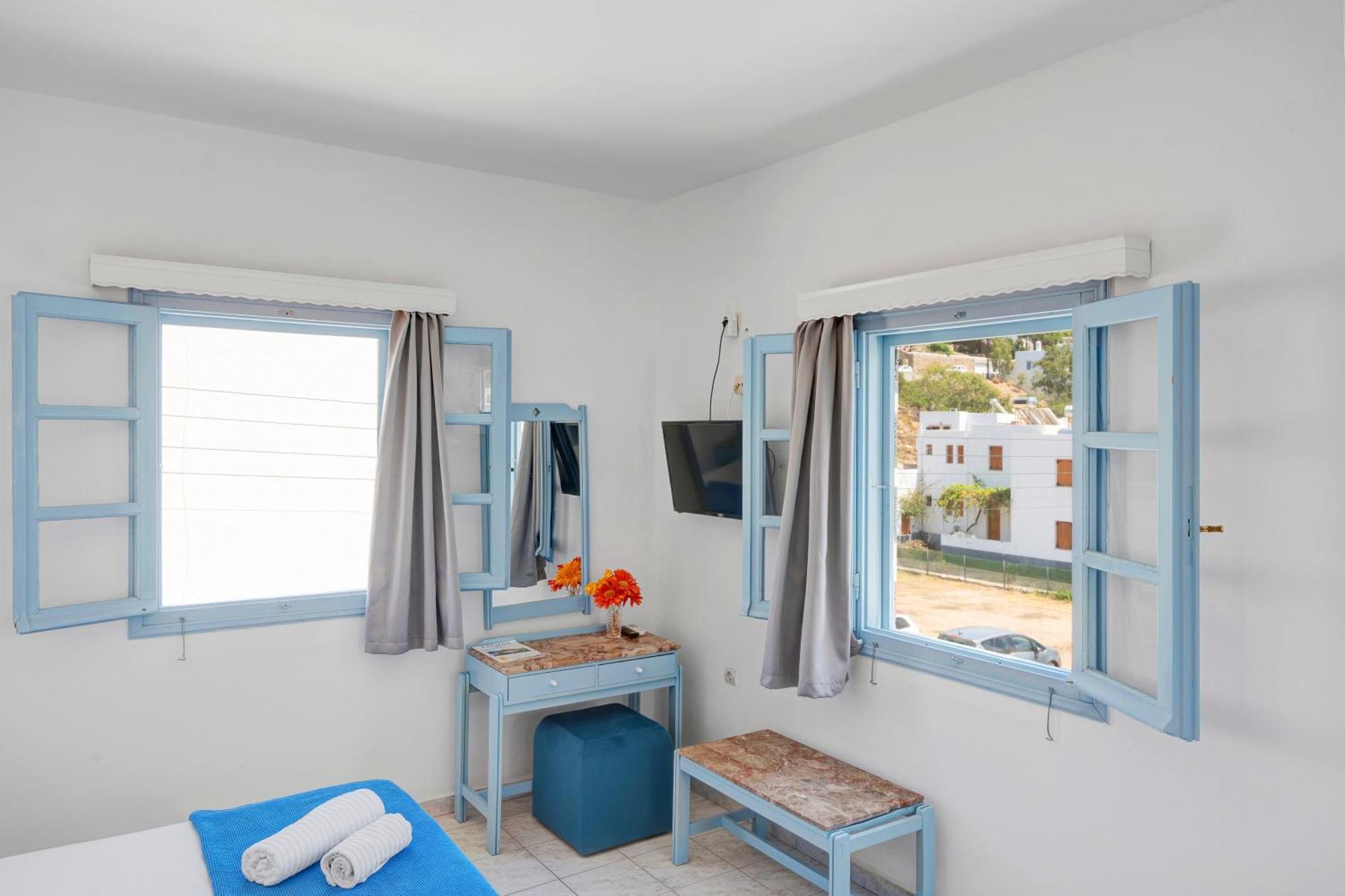 Pico Patmos 28 *