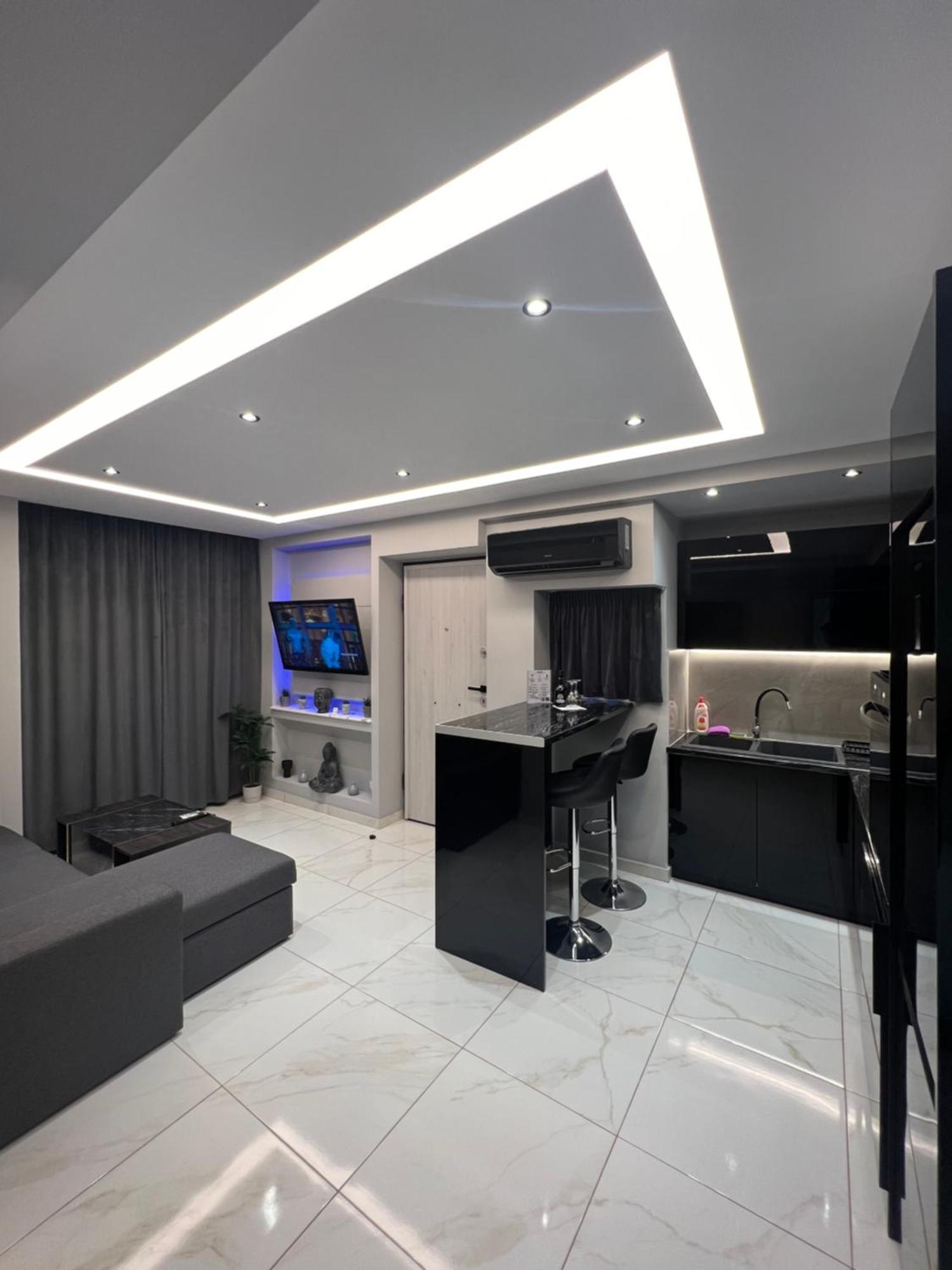 The Absolute Luxury * Kalamata