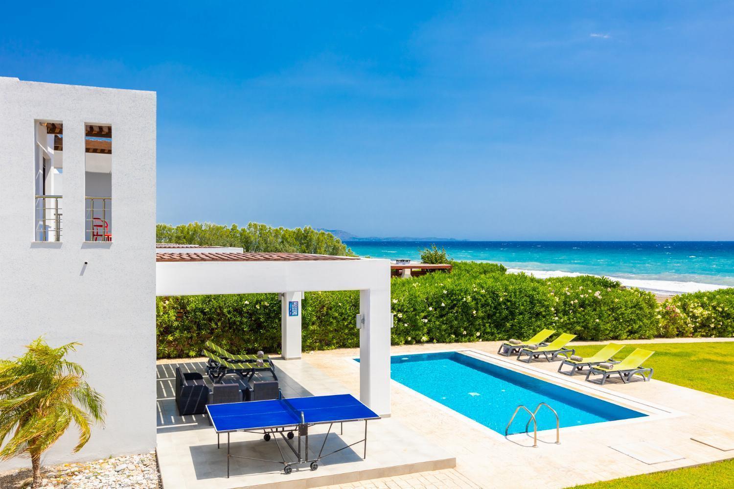 Dionysos Villa *