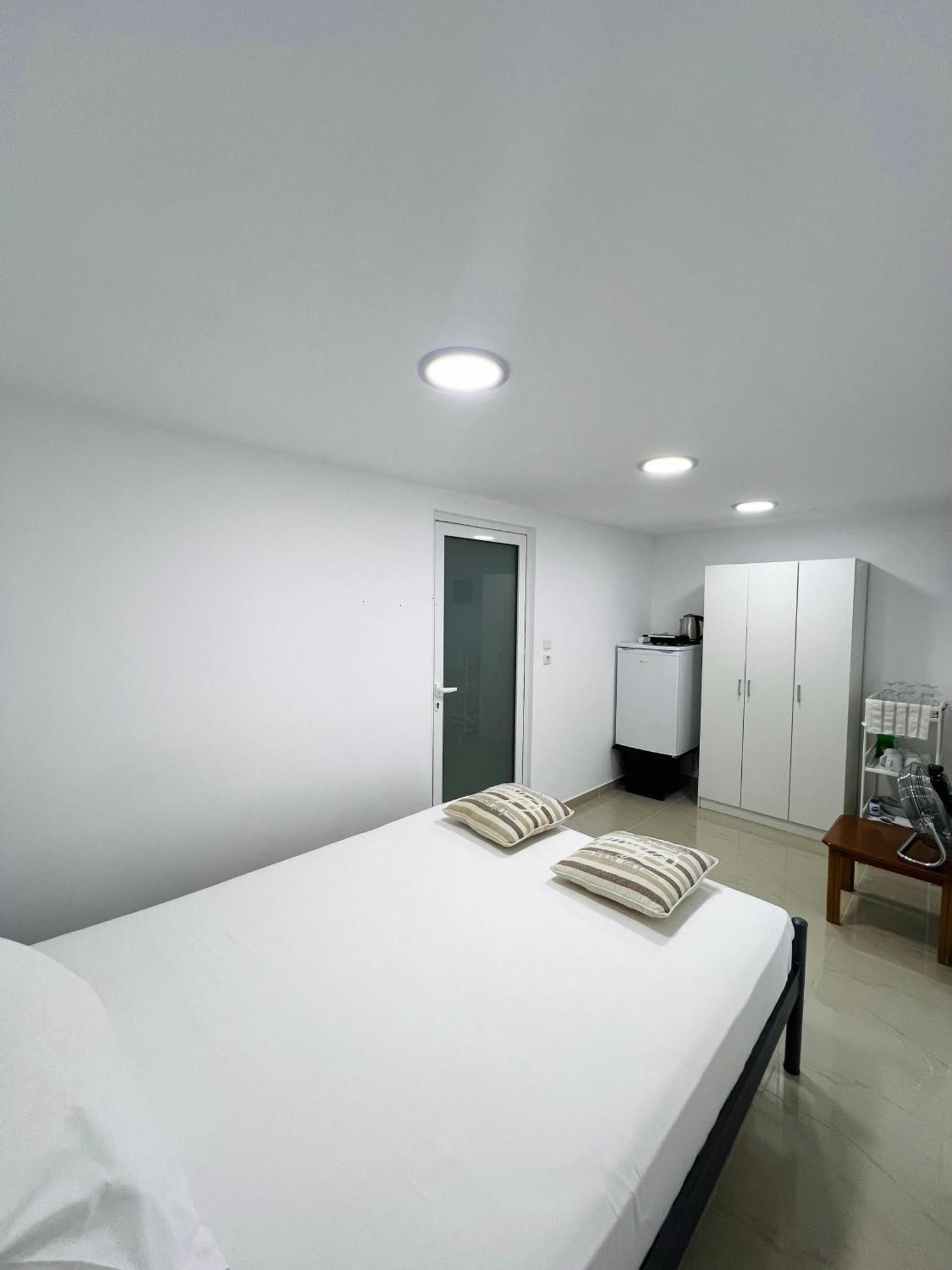 Aronis Spyros Panoramic Seaview Apartment Longos (Paxos)