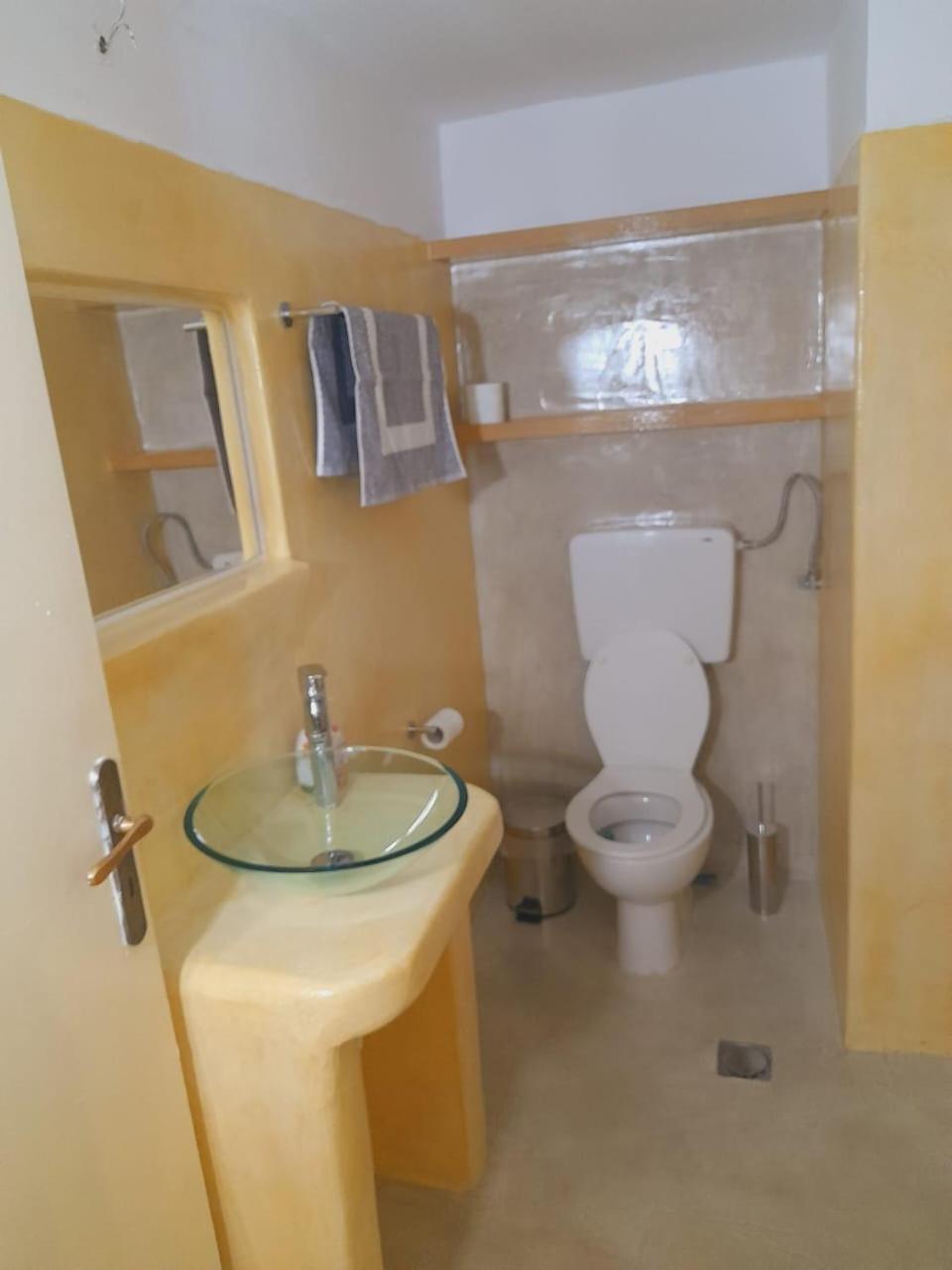 Seaside Apartment. Apartment Aegina