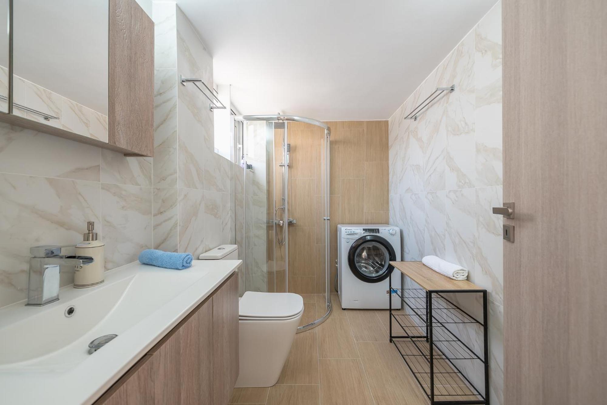 Apartment Dipejo Luxurious Penthouse Lycabettus Hill View Very Close To Syntagma Square And Kolonaki