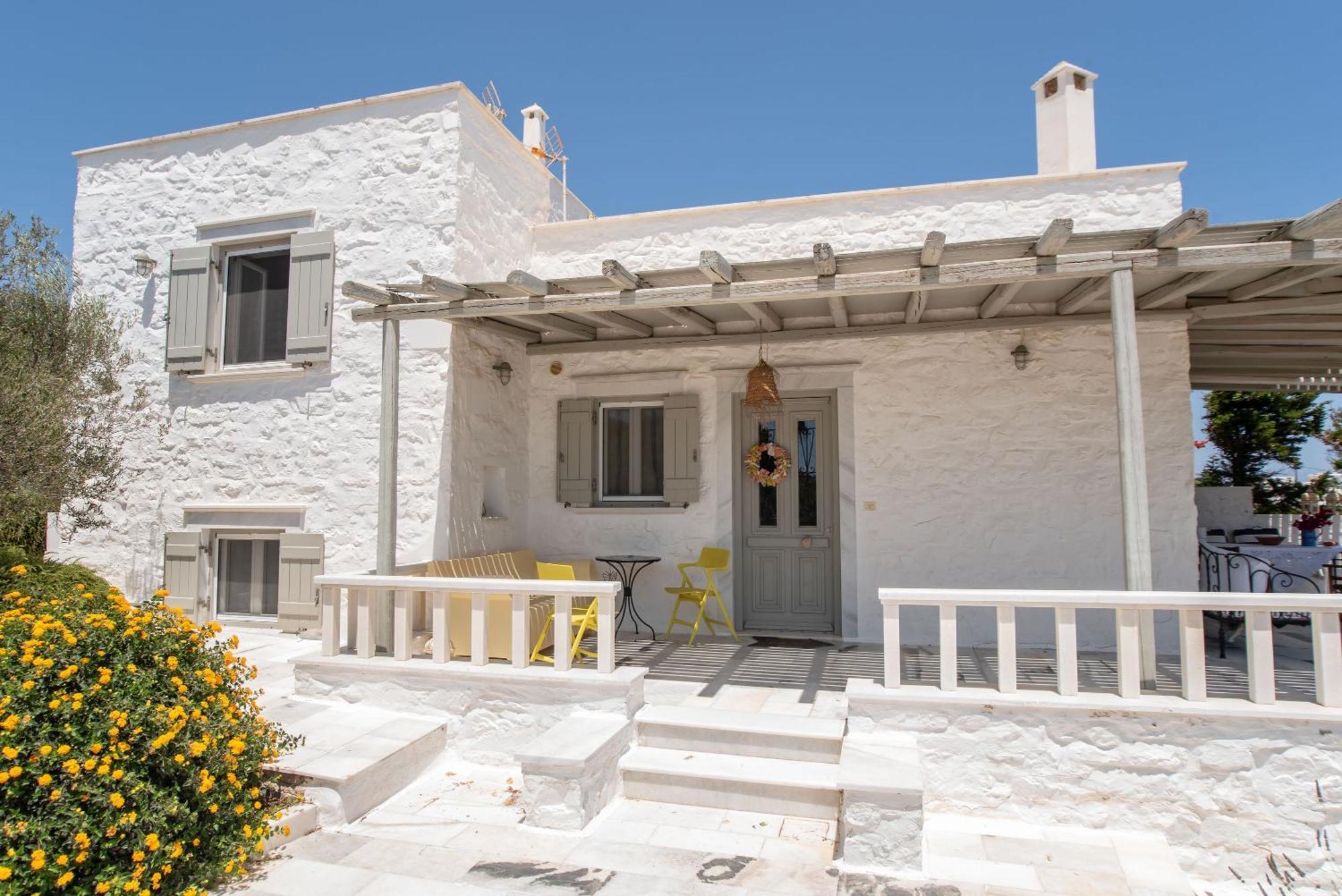 Nena's Cycladic Santa Maria (Paros)