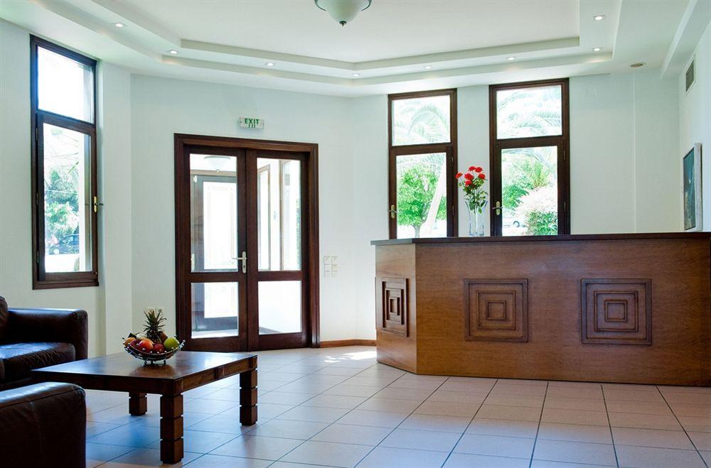 Hotel Pheia, Vriniotis 4*