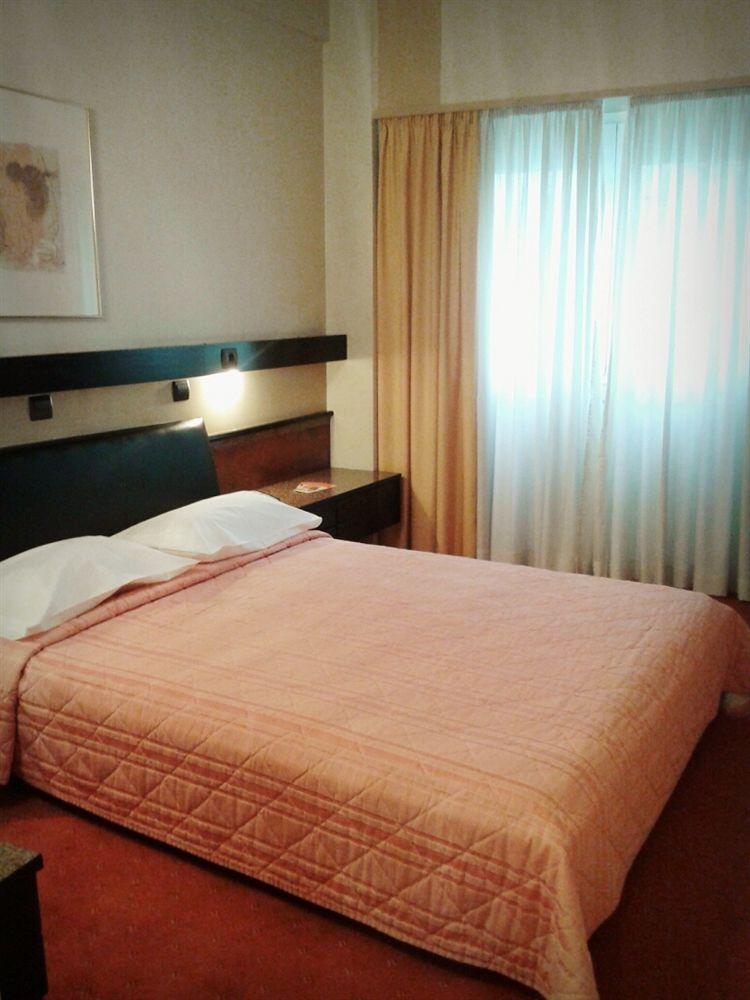 Victory Hotel