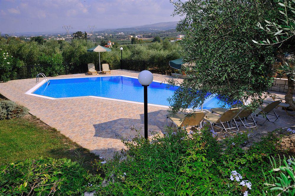 Villa Lefkothea With Large Private Pool