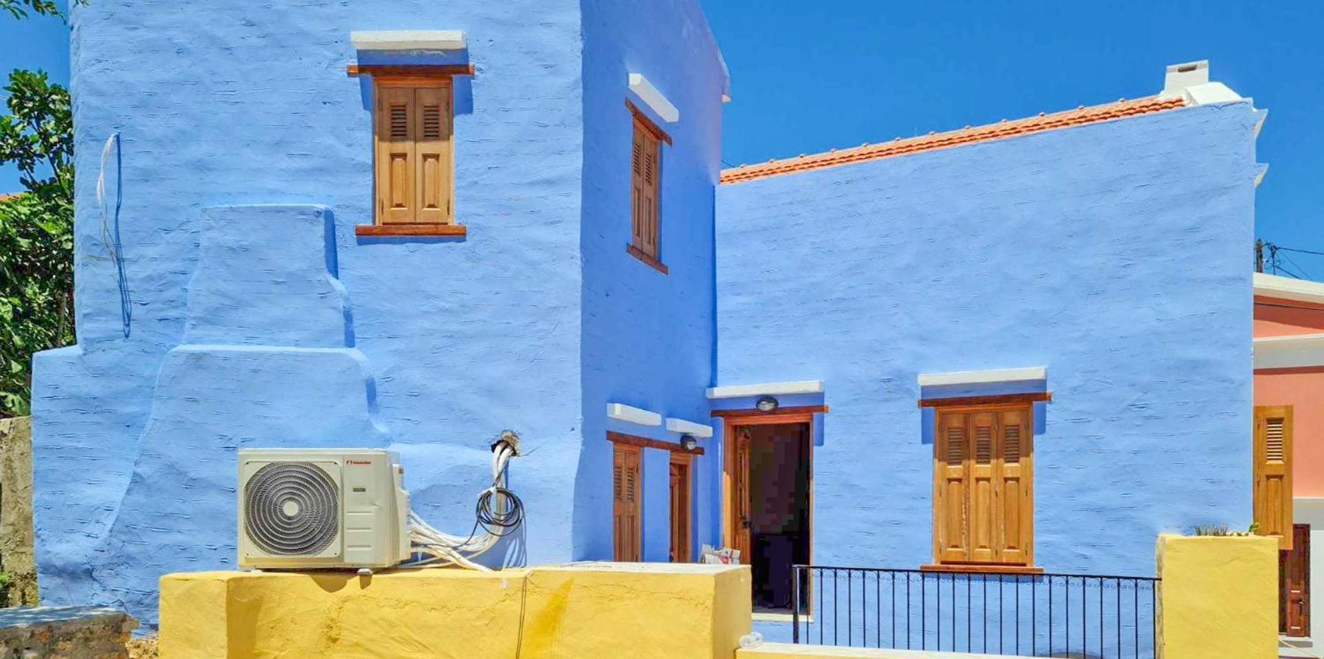 Uptown Indigo Apartment Symi
