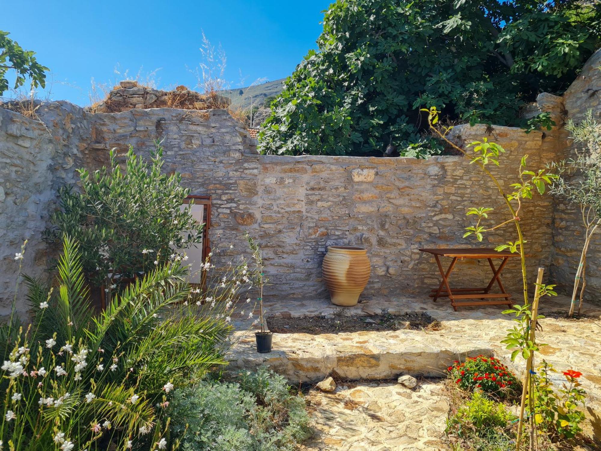 Apartment Uptown Indigo Symi
