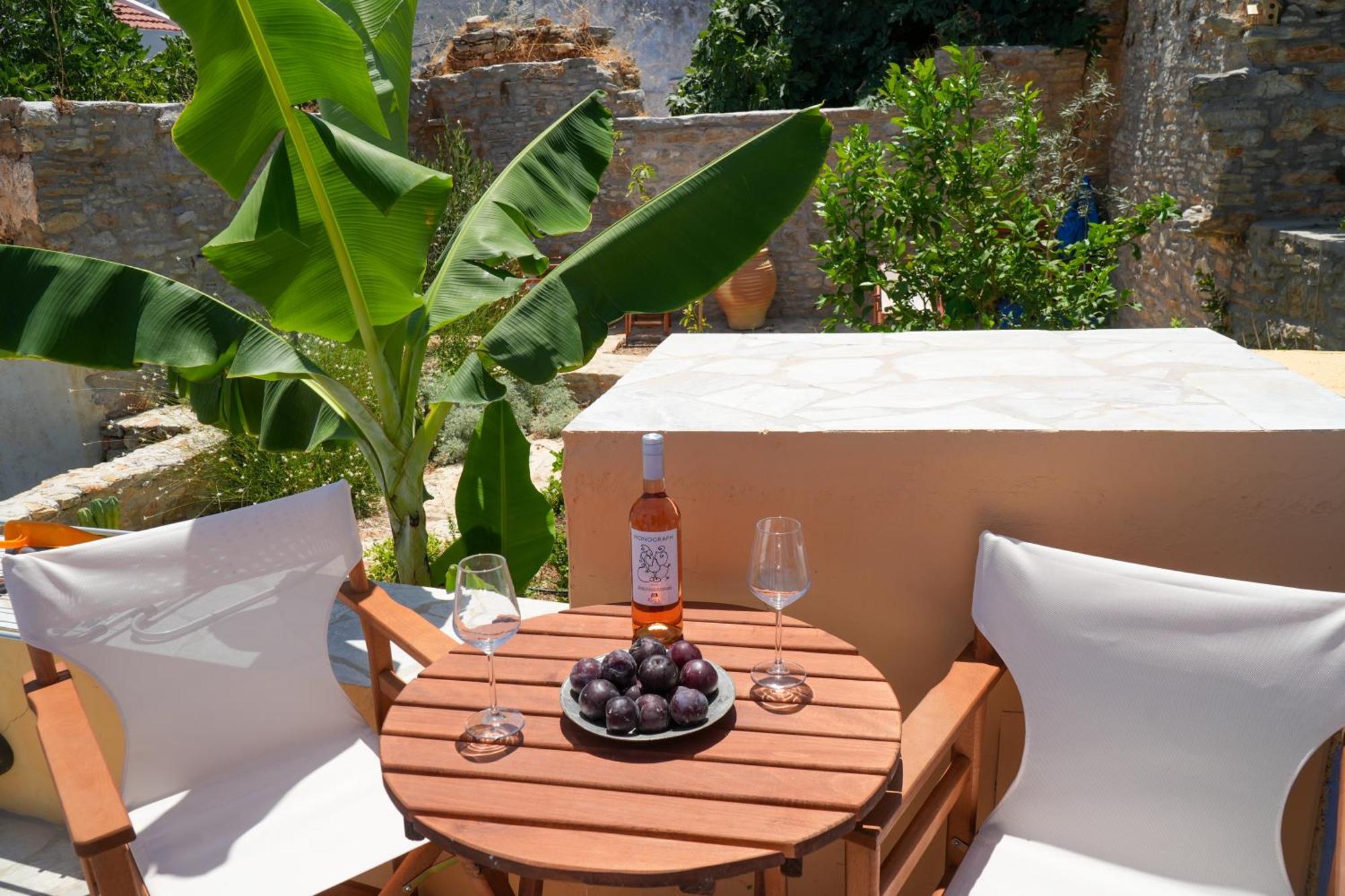 Uptown Indigo Symi