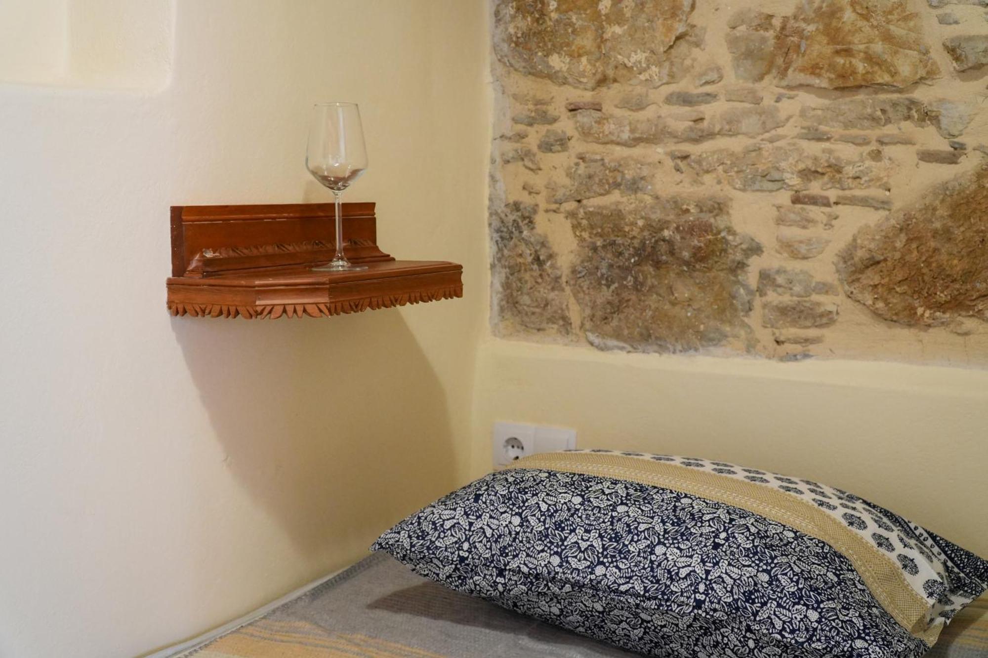 Uptown Indigo Symi