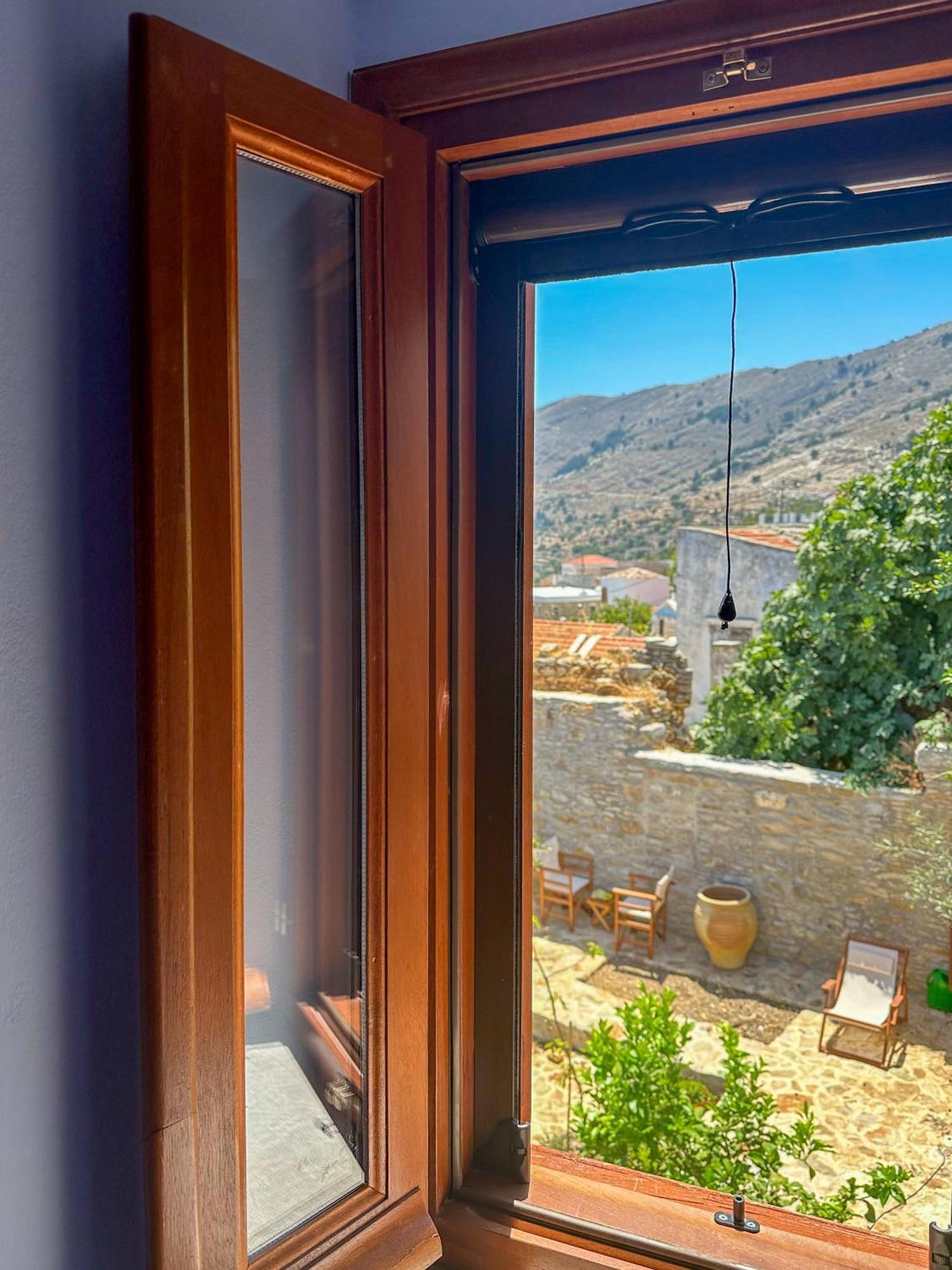 Uptown Indigo * Symi