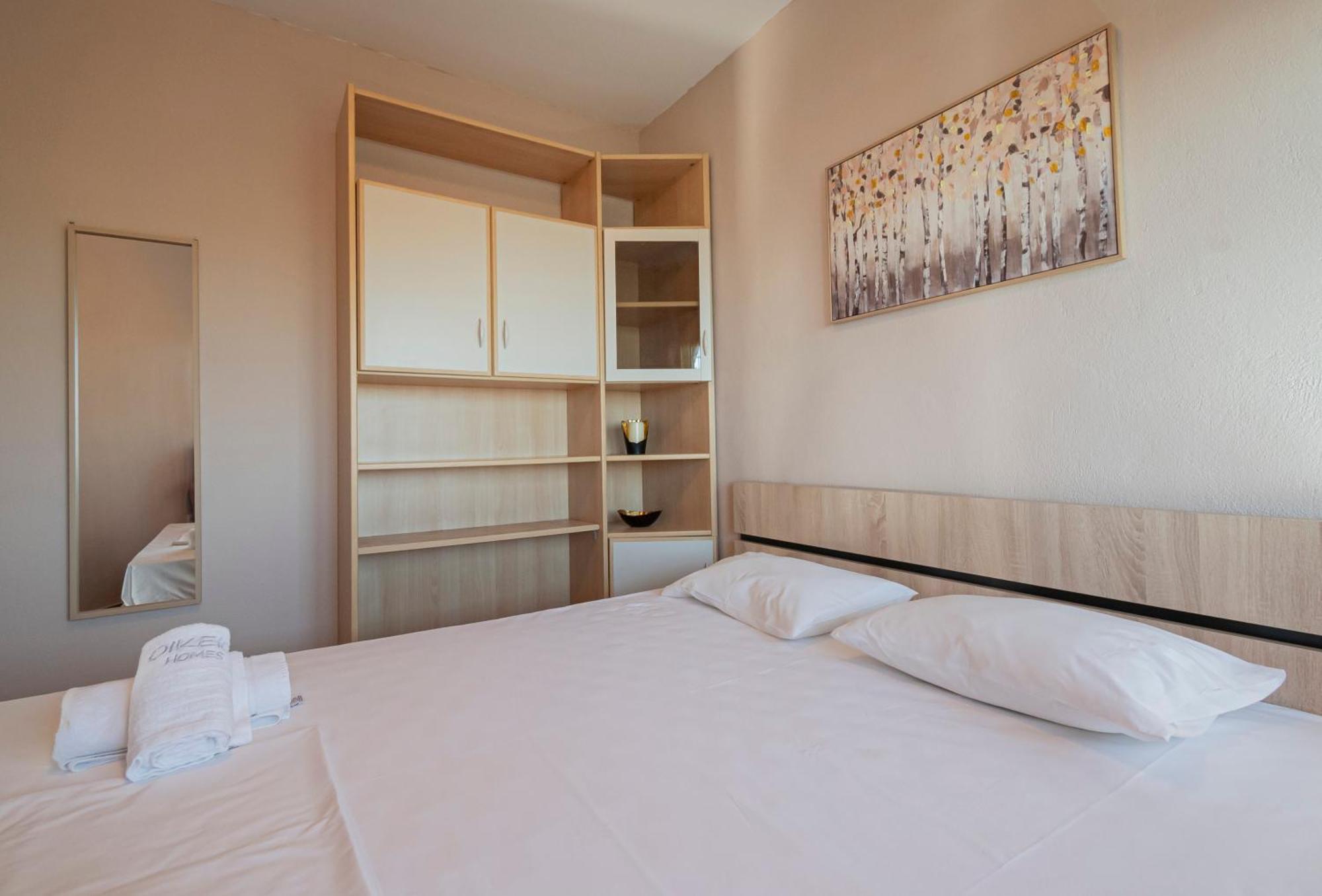 Villa Tanias Seafront Villa-by Rentalspro Services- Halkidiki Nea Poteidaia