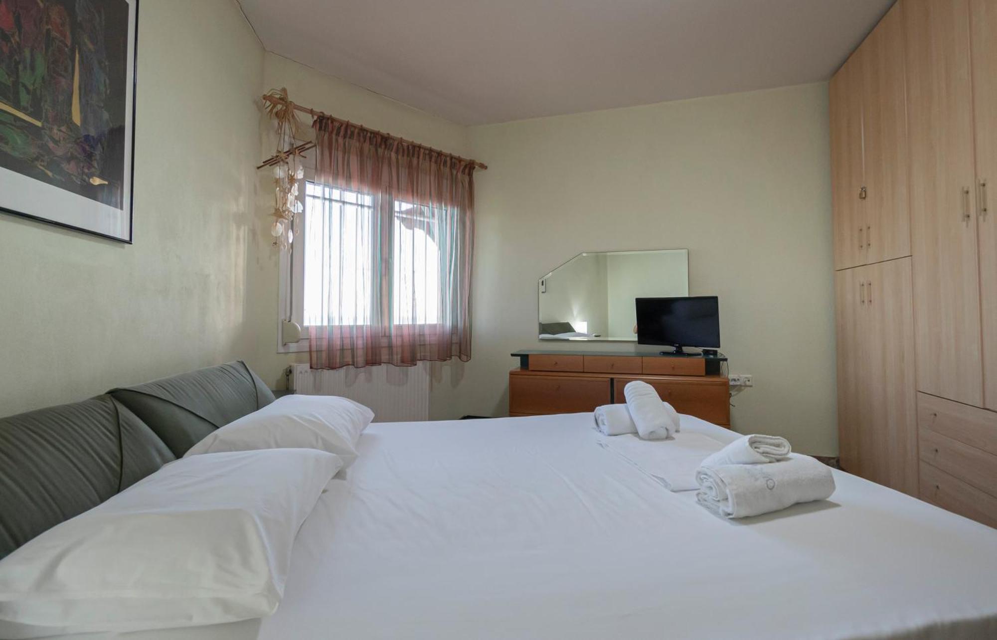 Tanias Seafront Villa-by Rentalspro Services- Halkidiki *