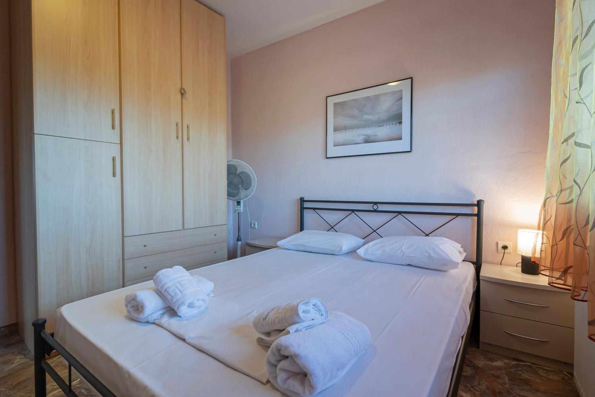 Tanias Seafront Villa-by Rentalspro Services- Halkidiki