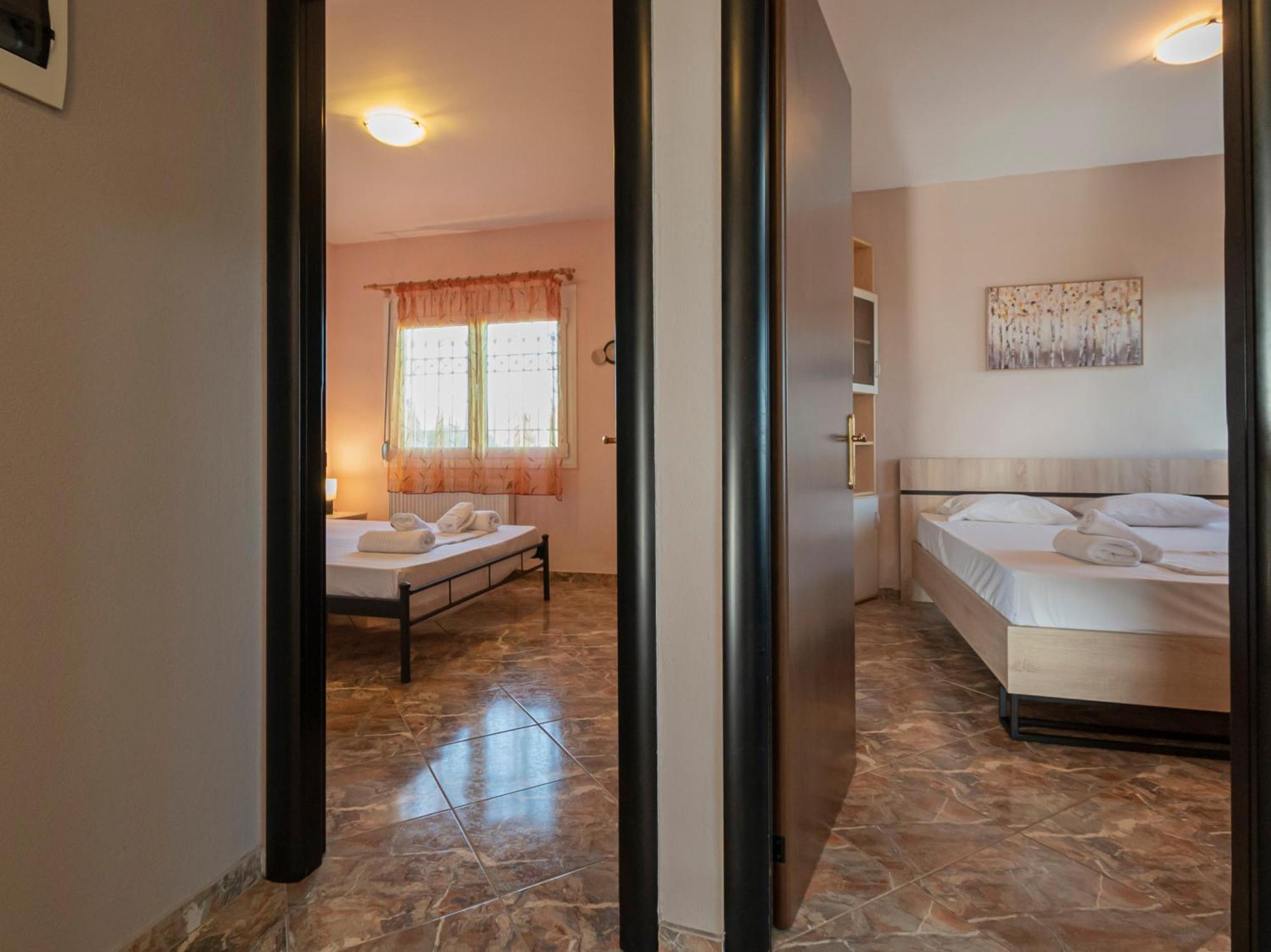 Tanias Seafront Villa-by Rentalspro Services- Halkidiki Villa *