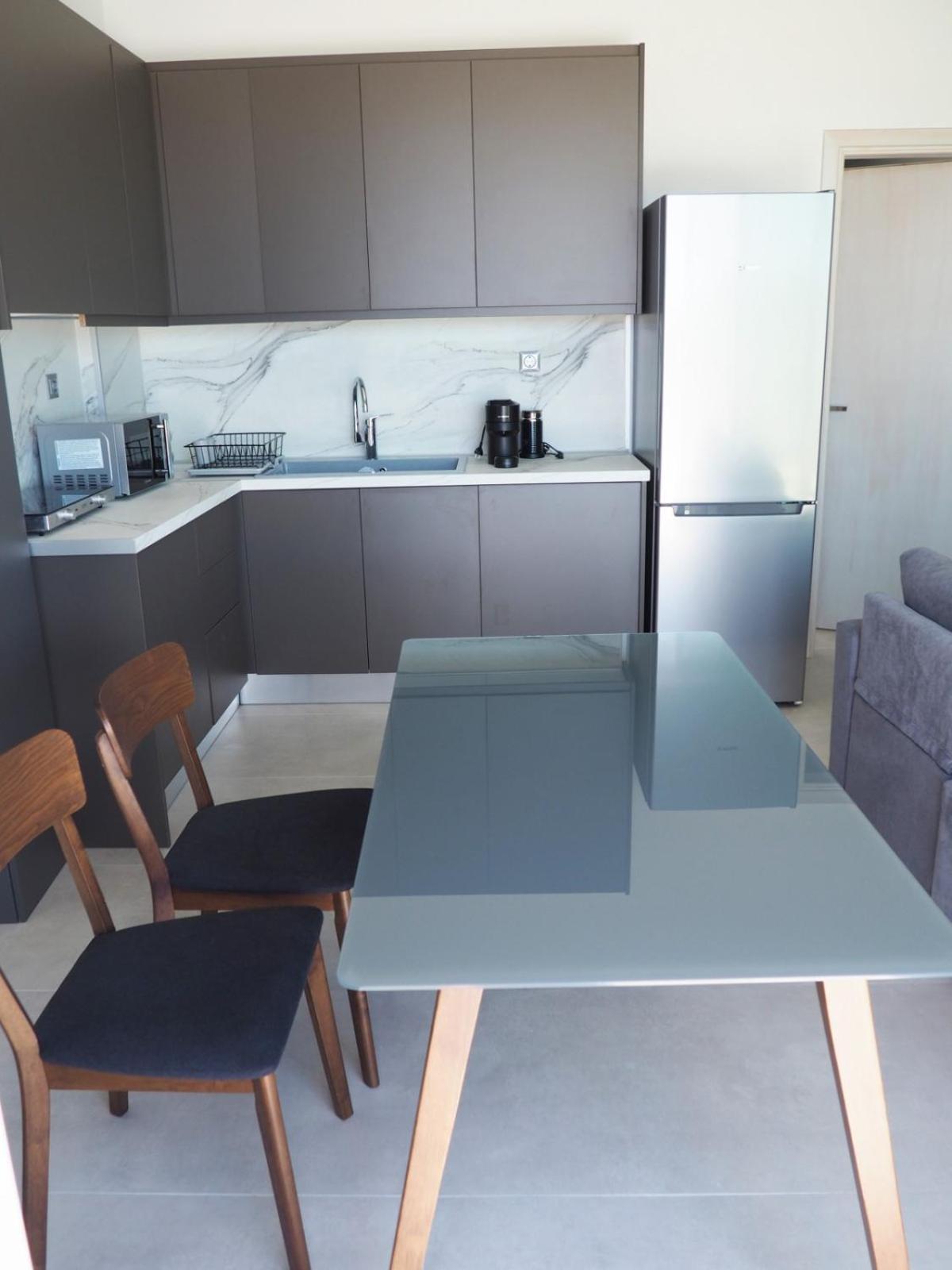 Golden 2 Apartment