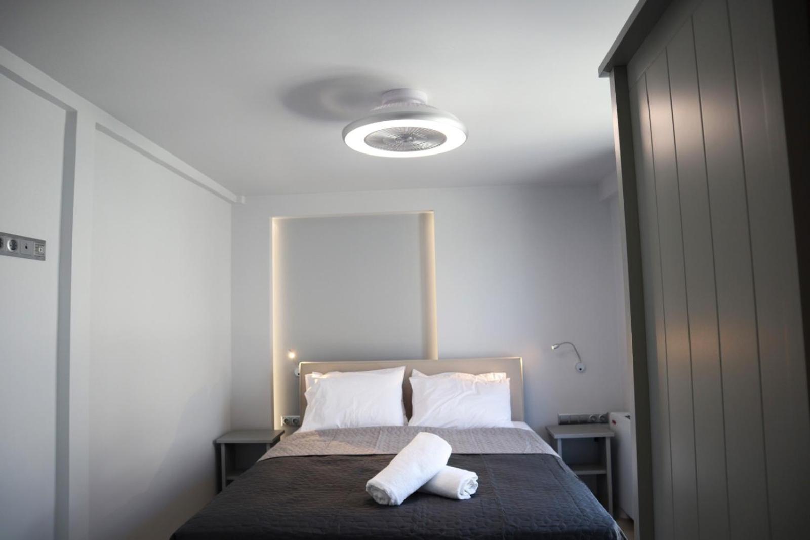 Golden 2 Apartment