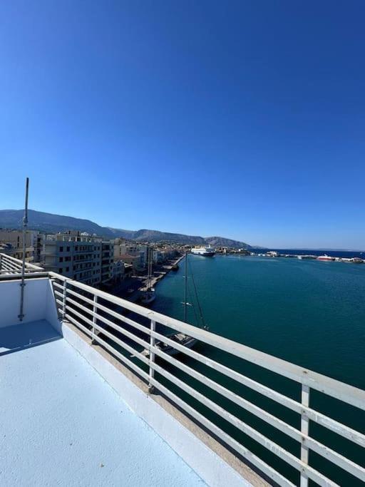 Panoramic Port Penthouse Apartment