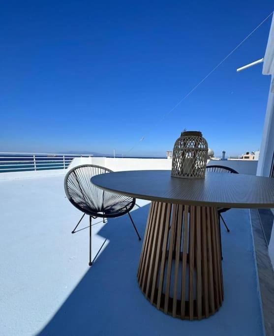 Panoramic Port Penthouse *
