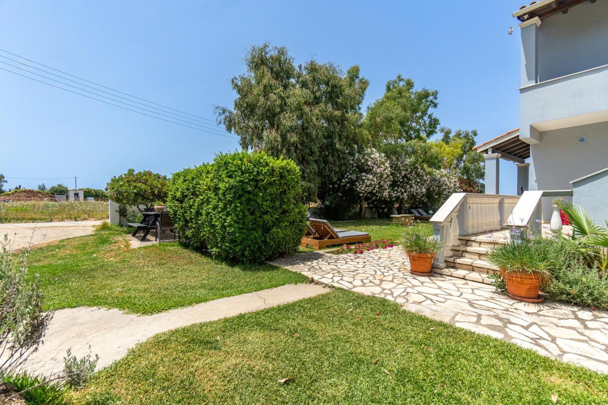 Apartment Maria 2 *
