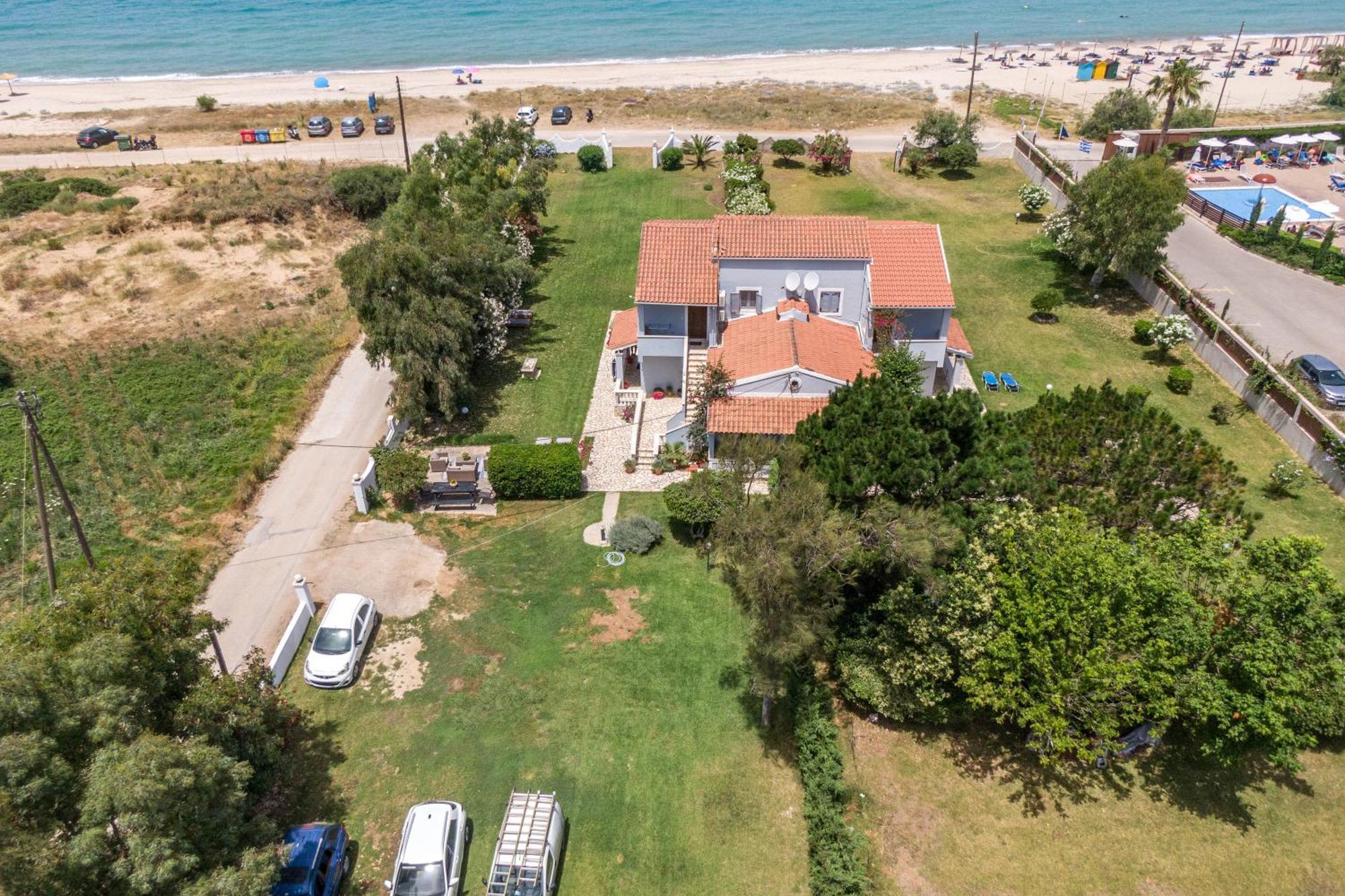 Maria 3 * Almiros Beach