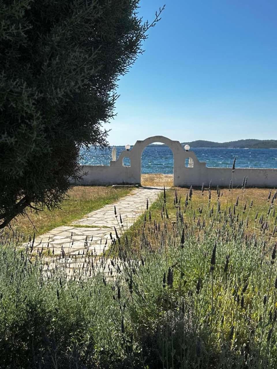 Holiday home Greek White House Toroni