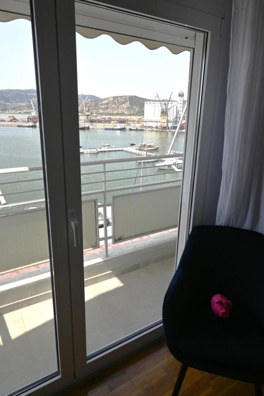 Houseloft Seaview Retreat *