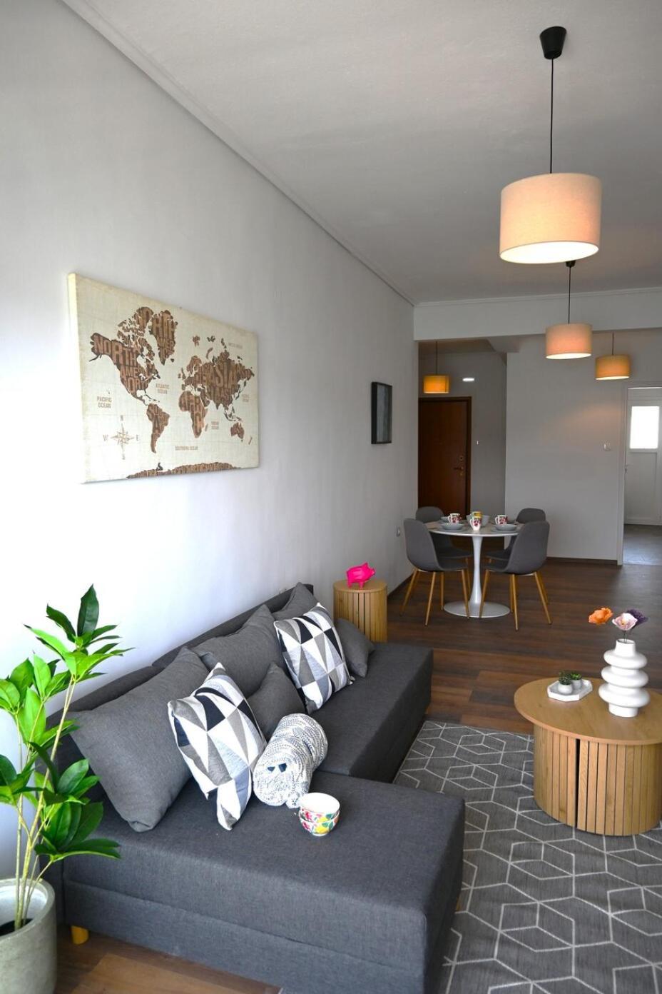 Houseloft Seaview Retreat Apartment