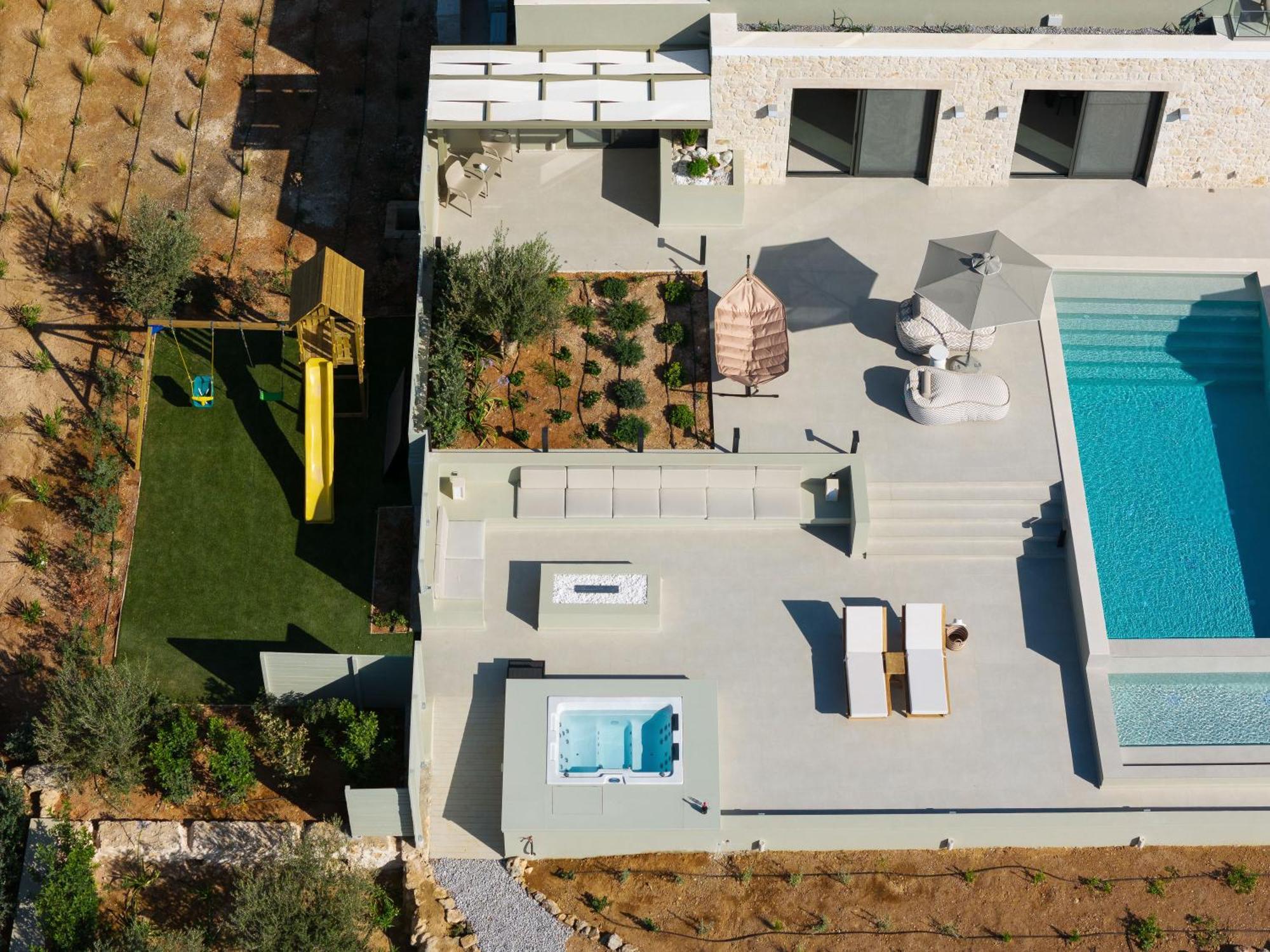 Manto Villas, Heated Pool, Whirlpool, Seaview, By Thinkvilla Villa *