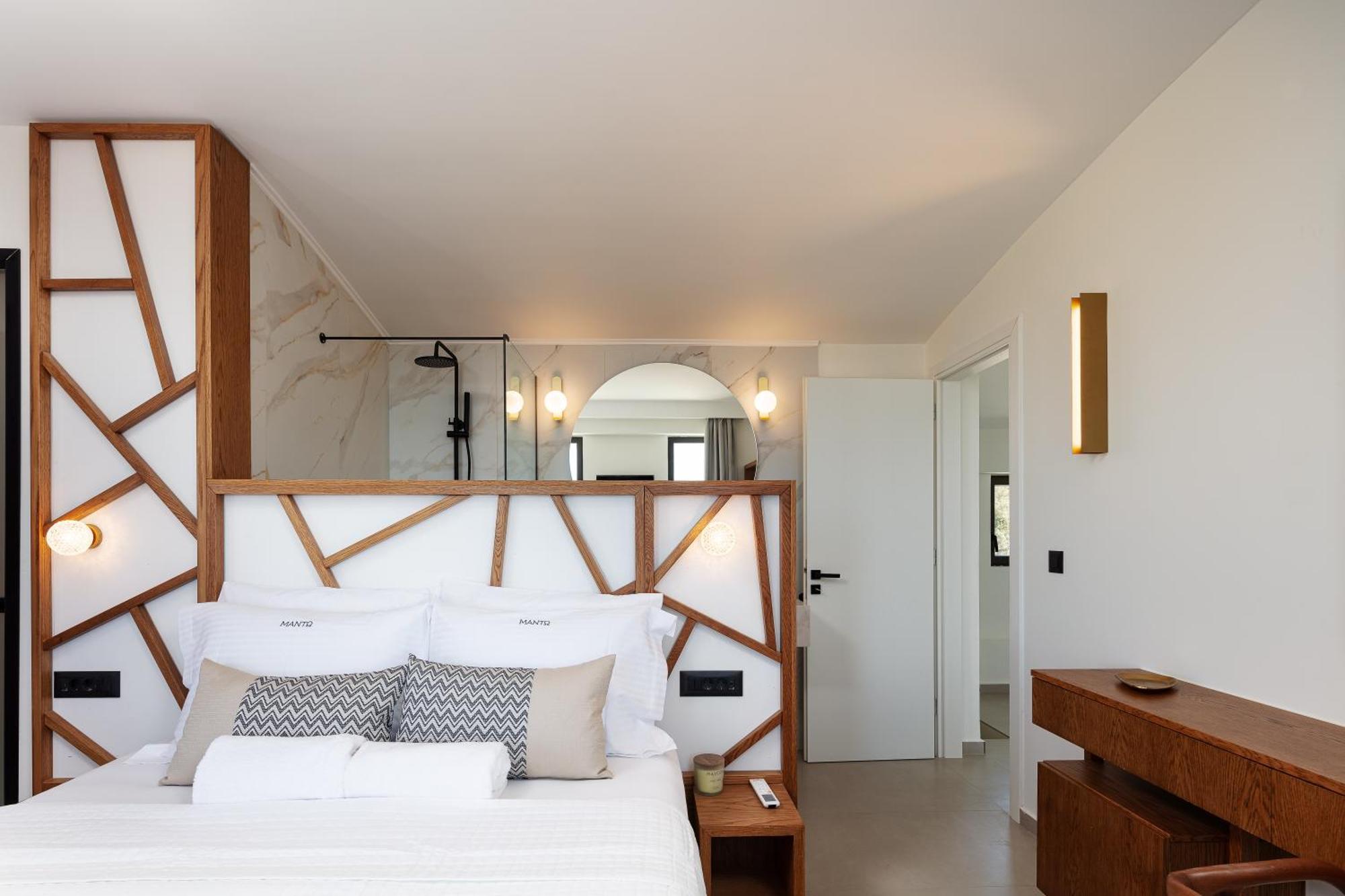 Villa Manto Villas, Heated Pool, Whirlpool, Seaview, By Thinkvilla *