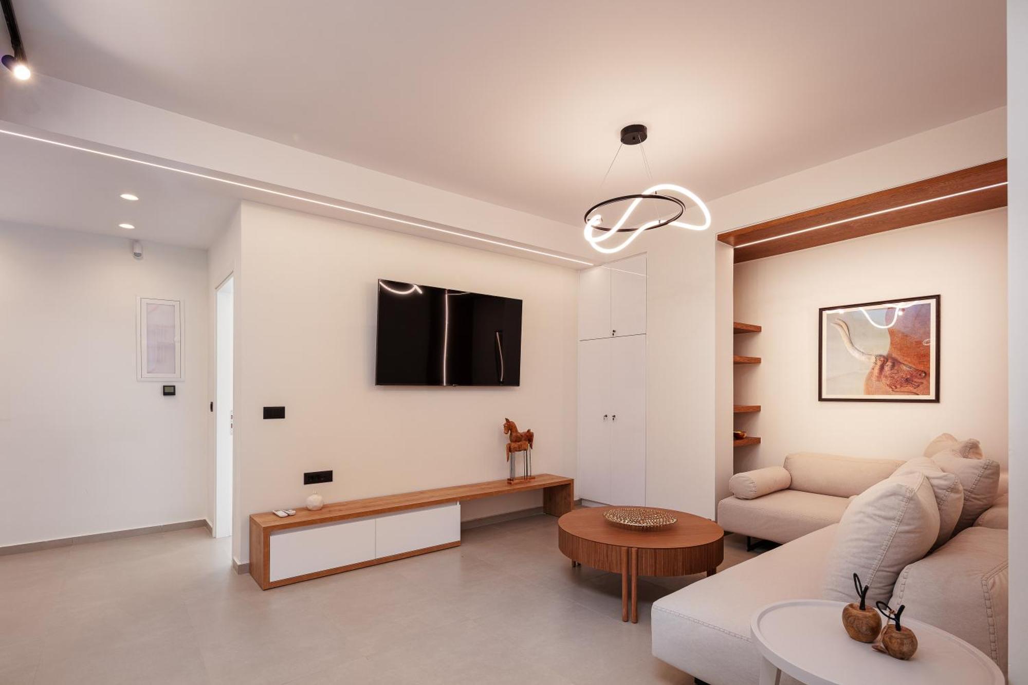Manto Villas, Heated Pool, Whirlpool, Seaview, By Thinkvilla