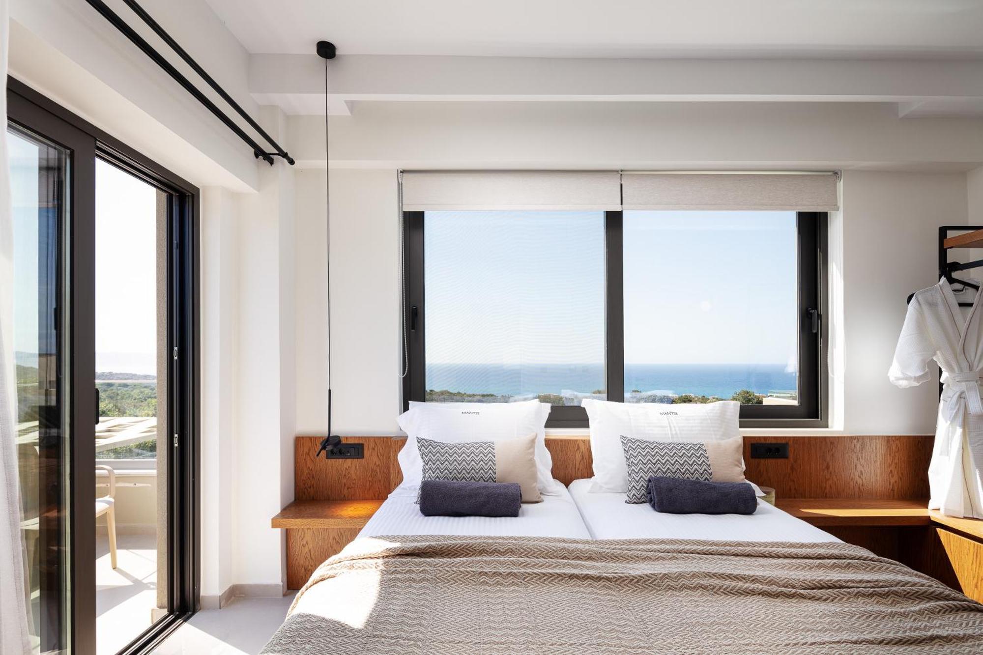 Manto Villas, Heated Pool, Whirlpool, Seaview, By Thinkvilla *