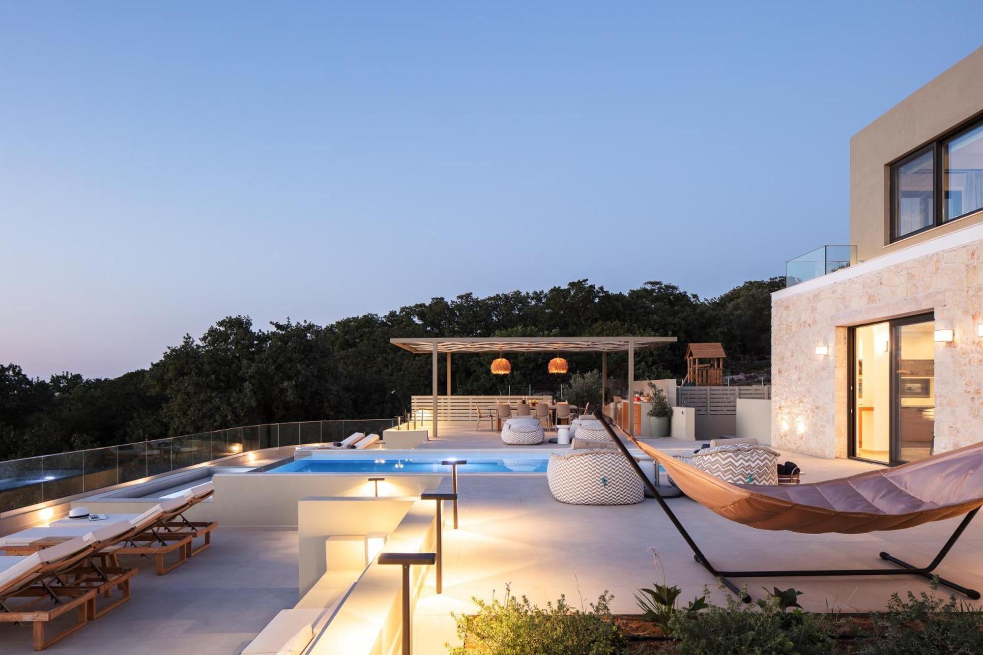 Villa Manto Villas, Heated Pool, Whirlpool, Seaview, By Thinkvilla