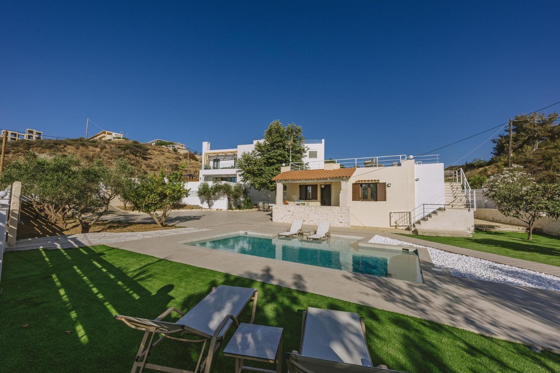 Villa Panormo Crete